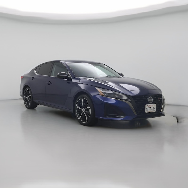 2023 Nissan Altima SR