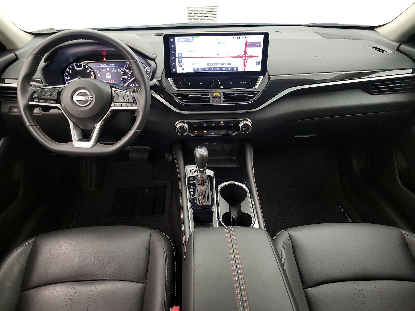 2023 Nissan Altima SR - Photo 10