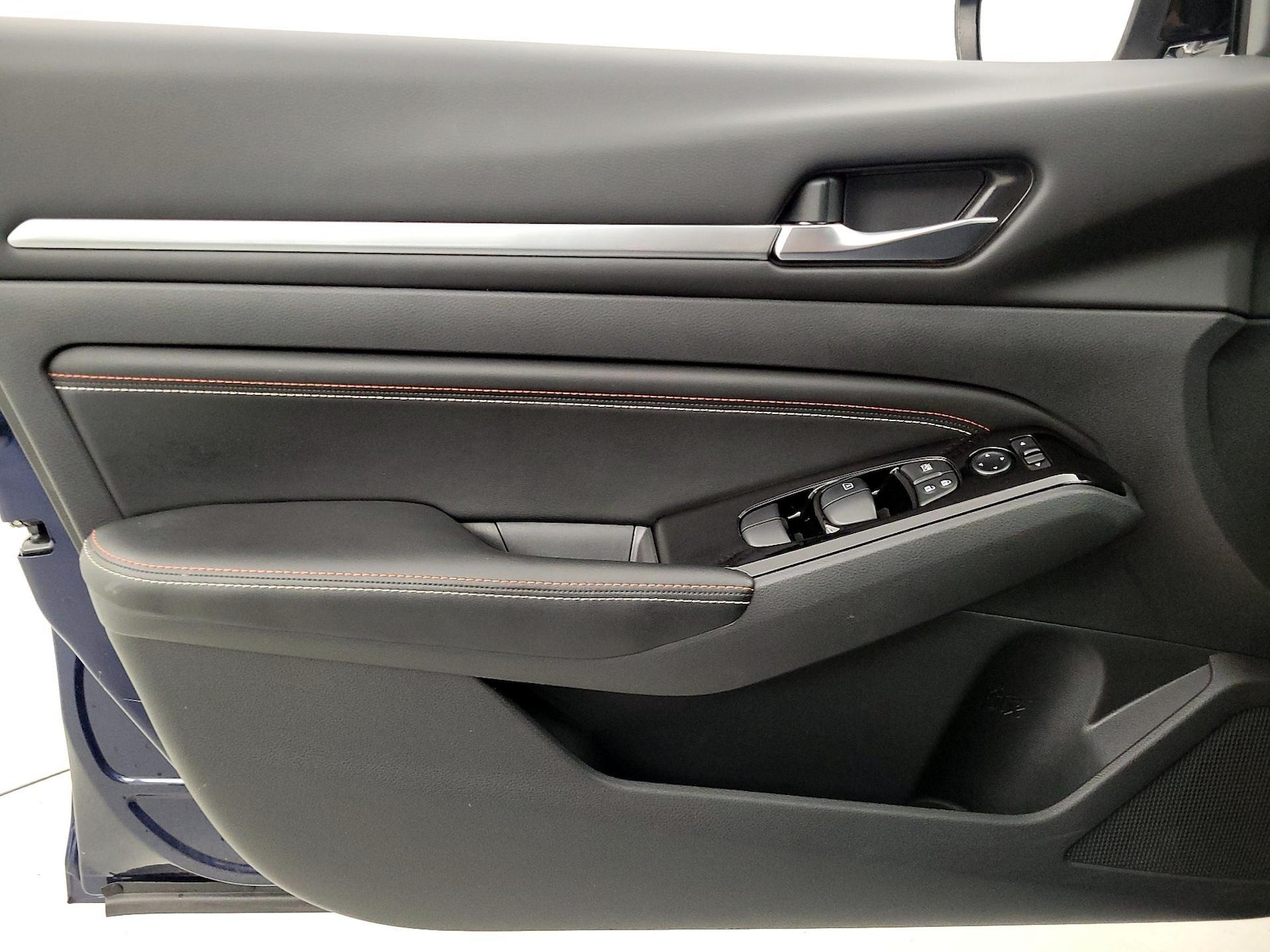 2023 Nissan Altima SR - Photo 13