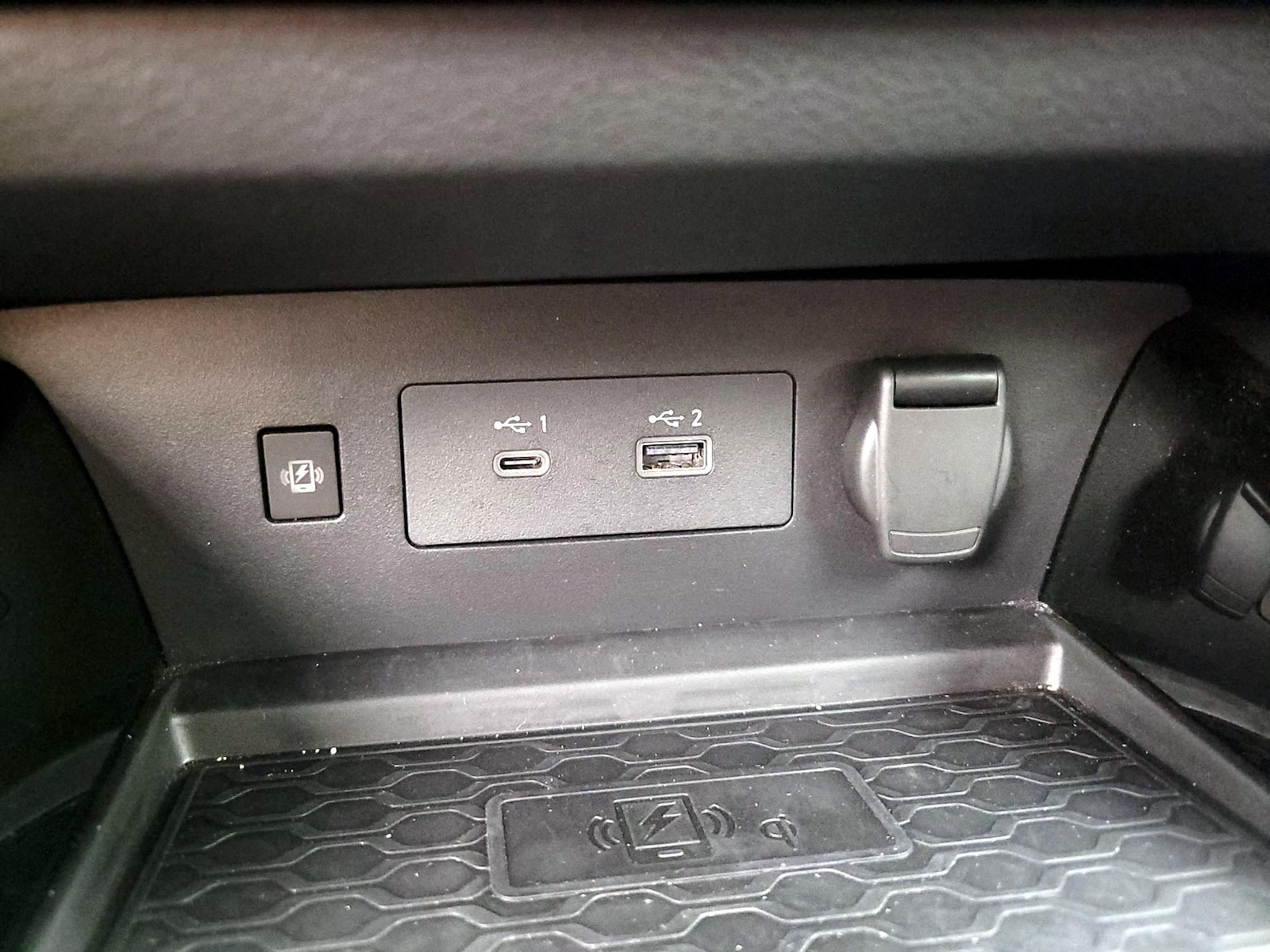 2023 Nissan Altima SR - Photo 20