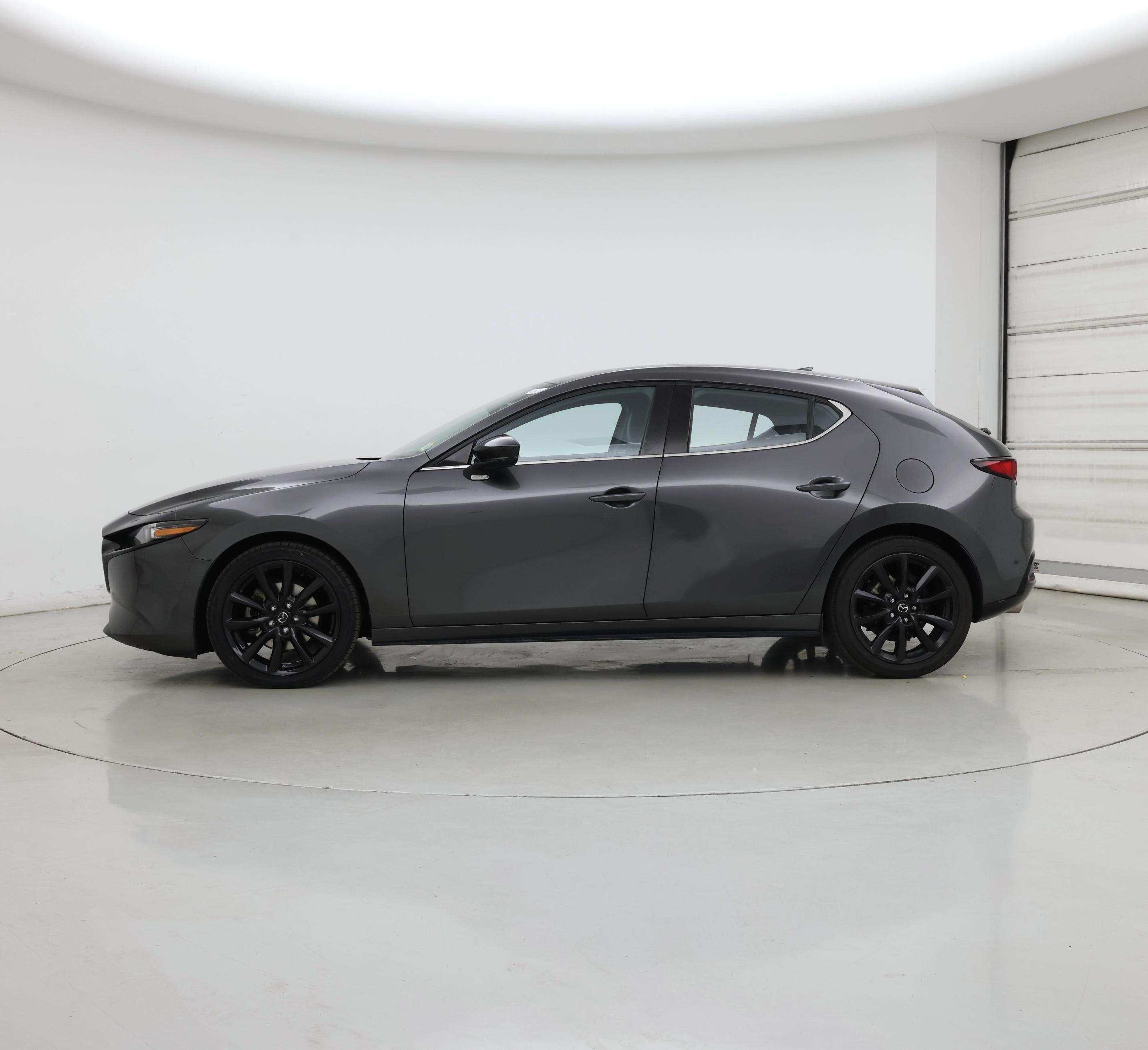 Thumbnail: 2022 Mazda Mazda3 - 3