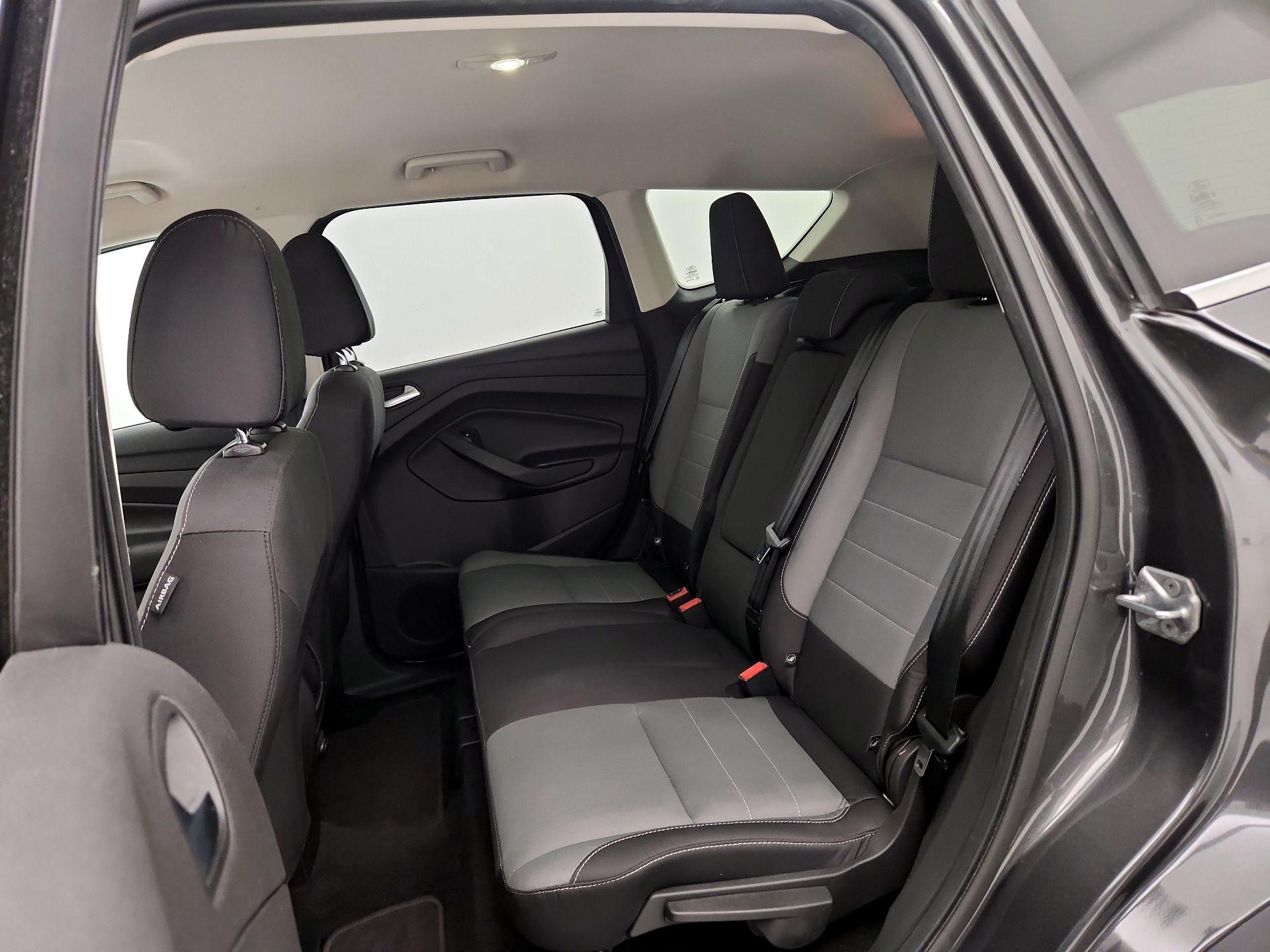 Thumbnail: 2016 Ford Escape - 19
