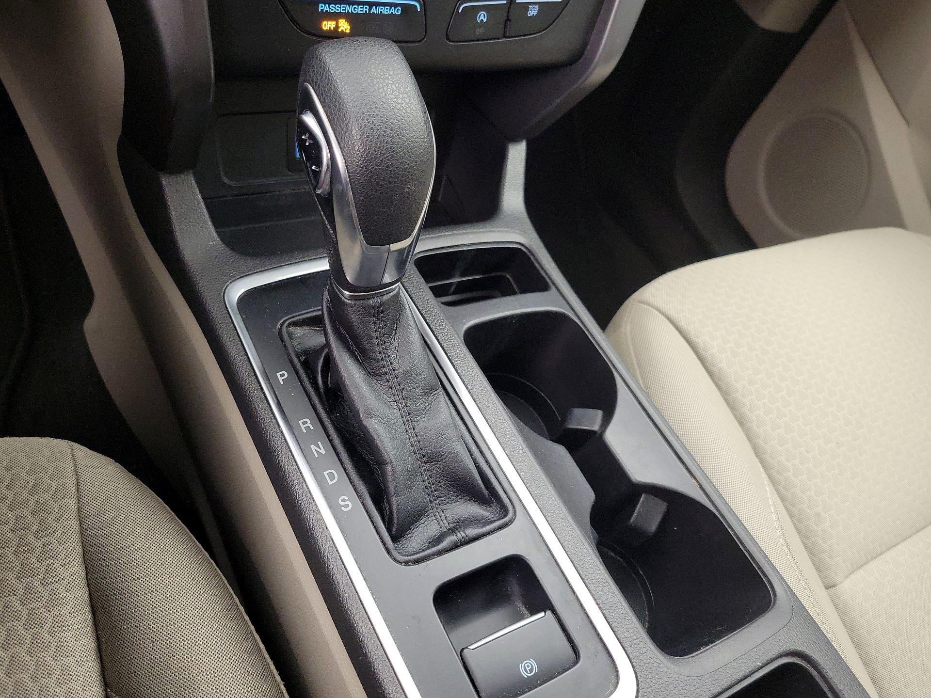 Thumbnail: 2019 Ford Escape - 17