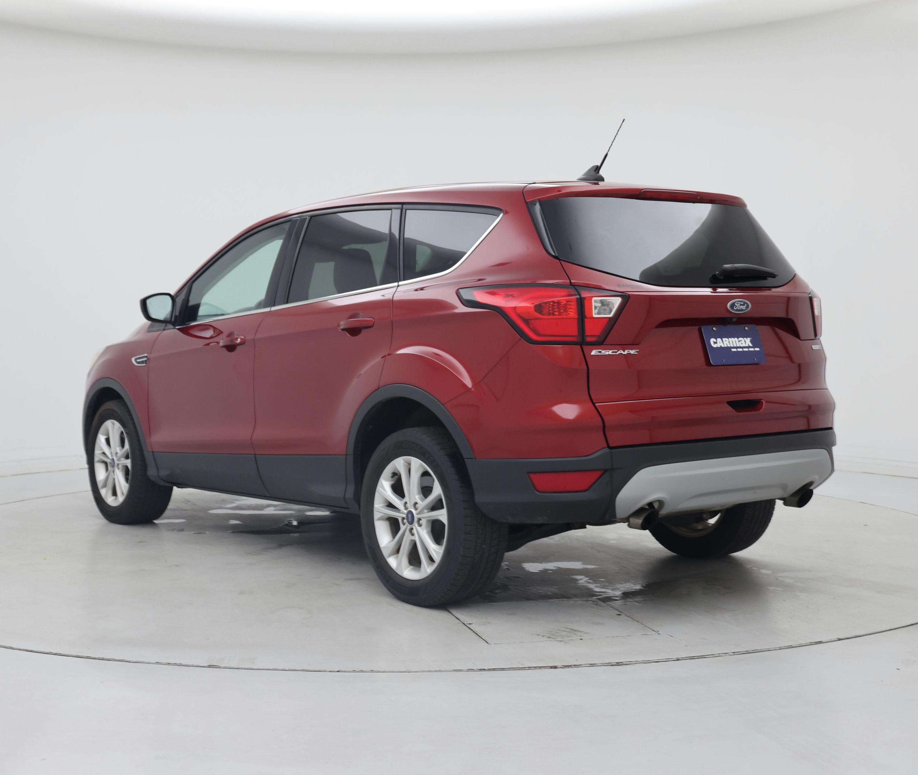 Thumbnail: 2019 Ford Escape - 2