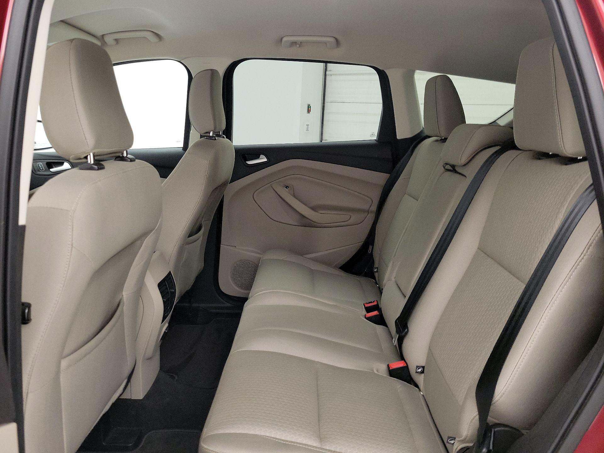 Thumbnail: 2019 Ford Escape - 19