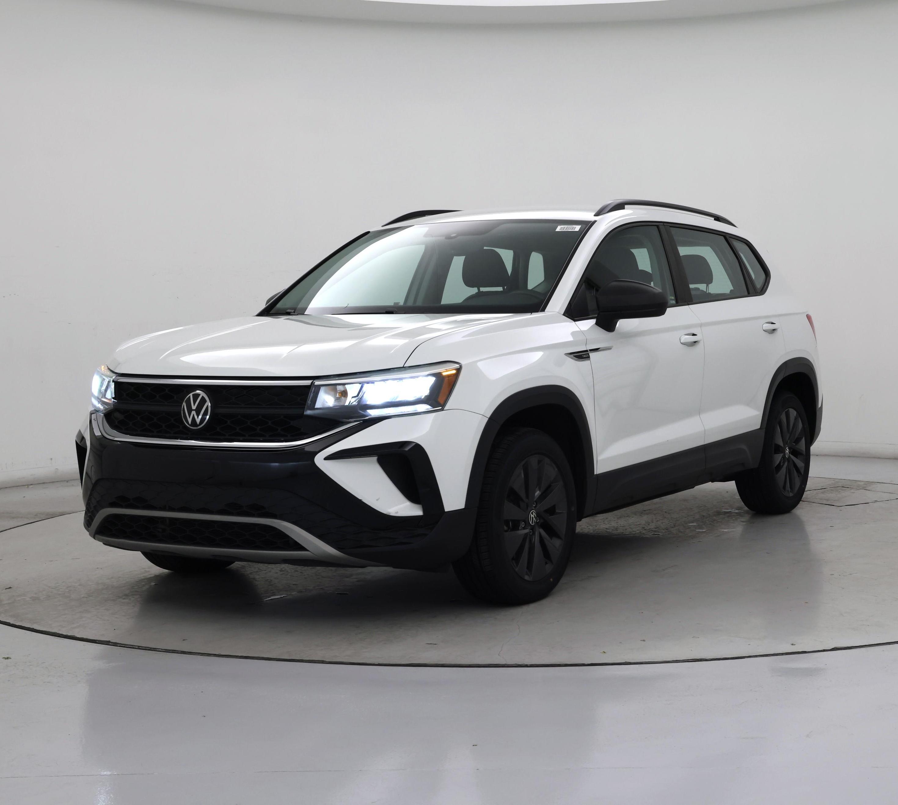 Thumbnail: 2023 Volkswagen Taos - 4