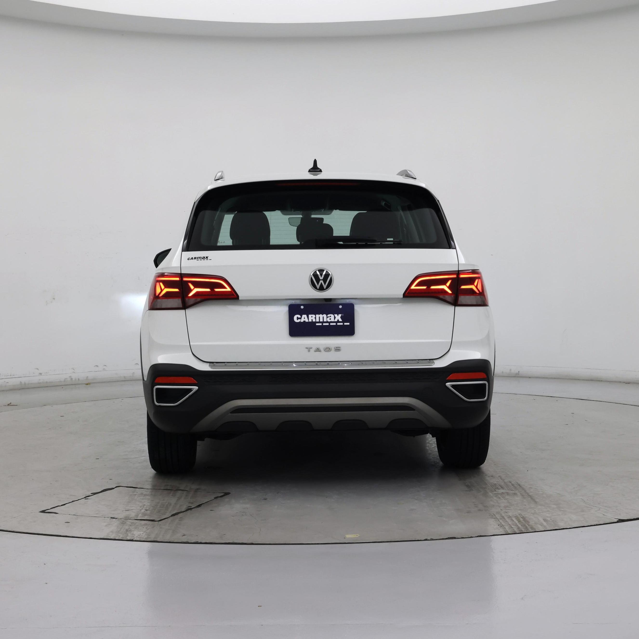 Thumbnail: 2023 Volkswagen Taos - 6