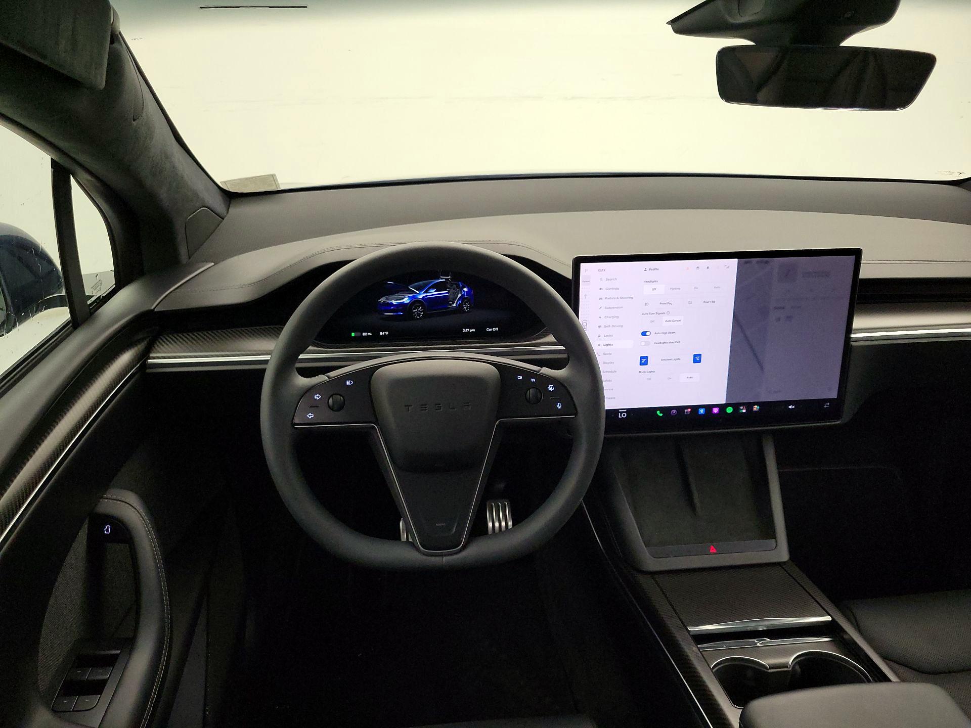 Thumbnail: 2022 Tesla Model X - 10