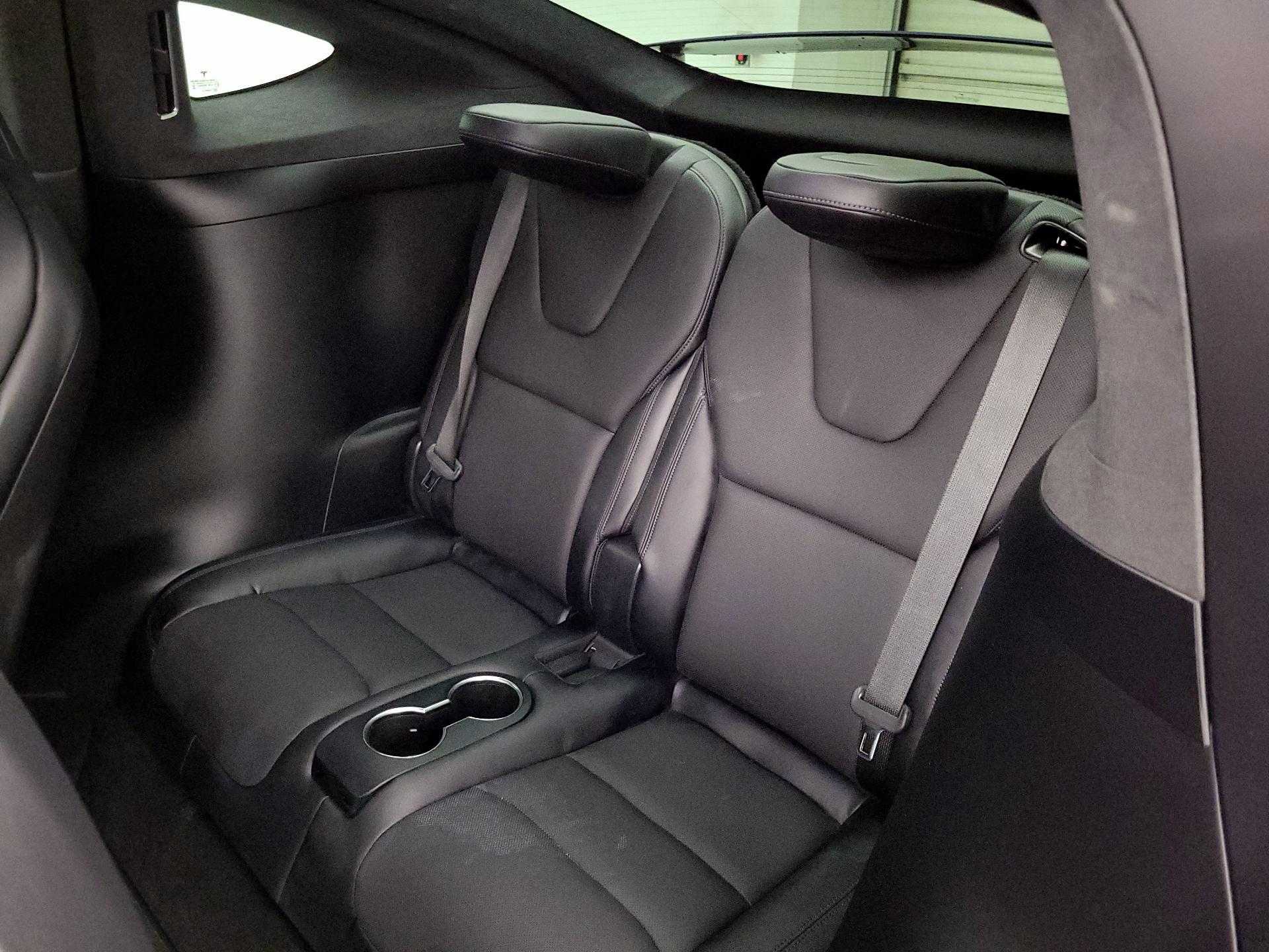 Thumbnail: 2022 Tesla Model X - 19
