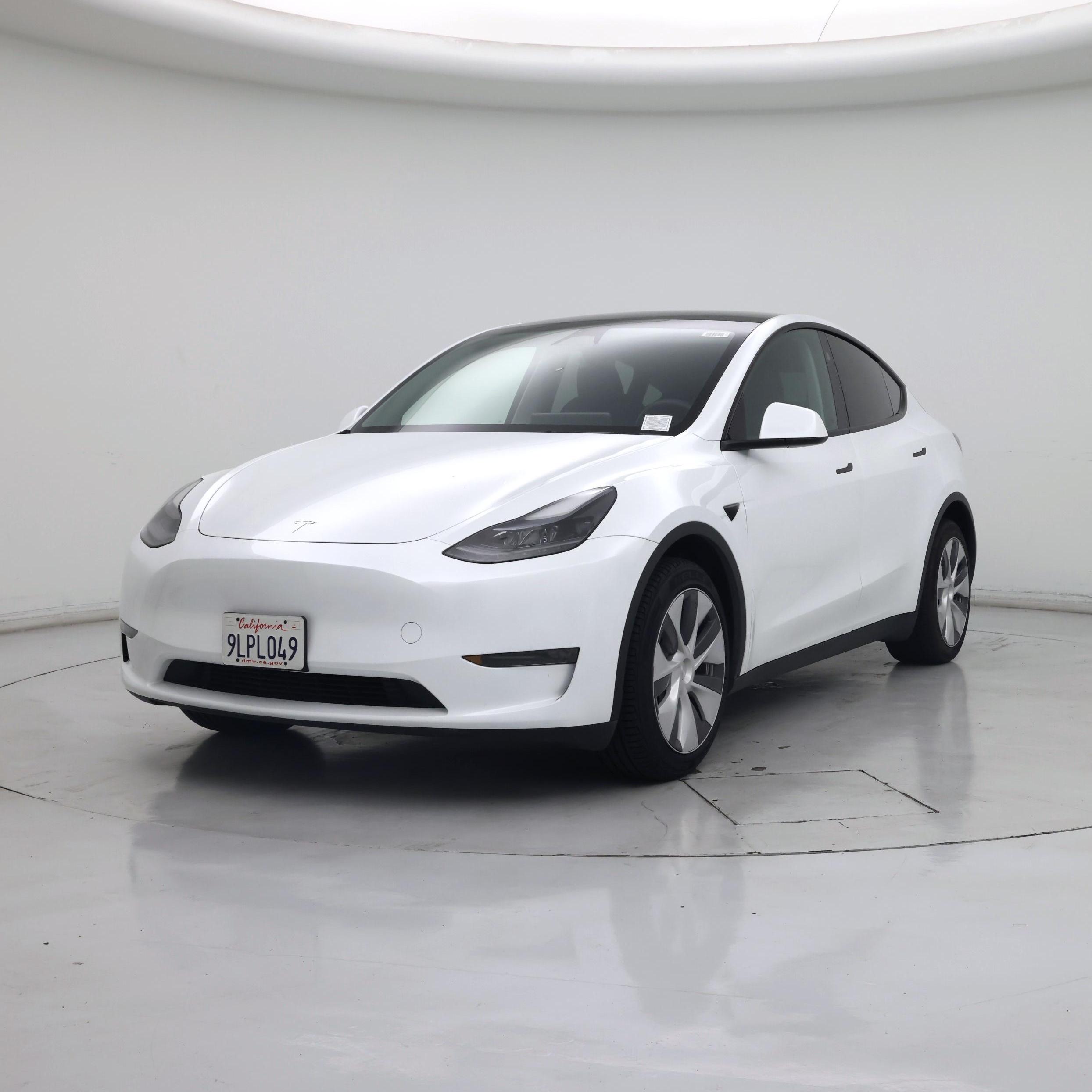 Thumbnail: 2024 Tesla Model Y - 4