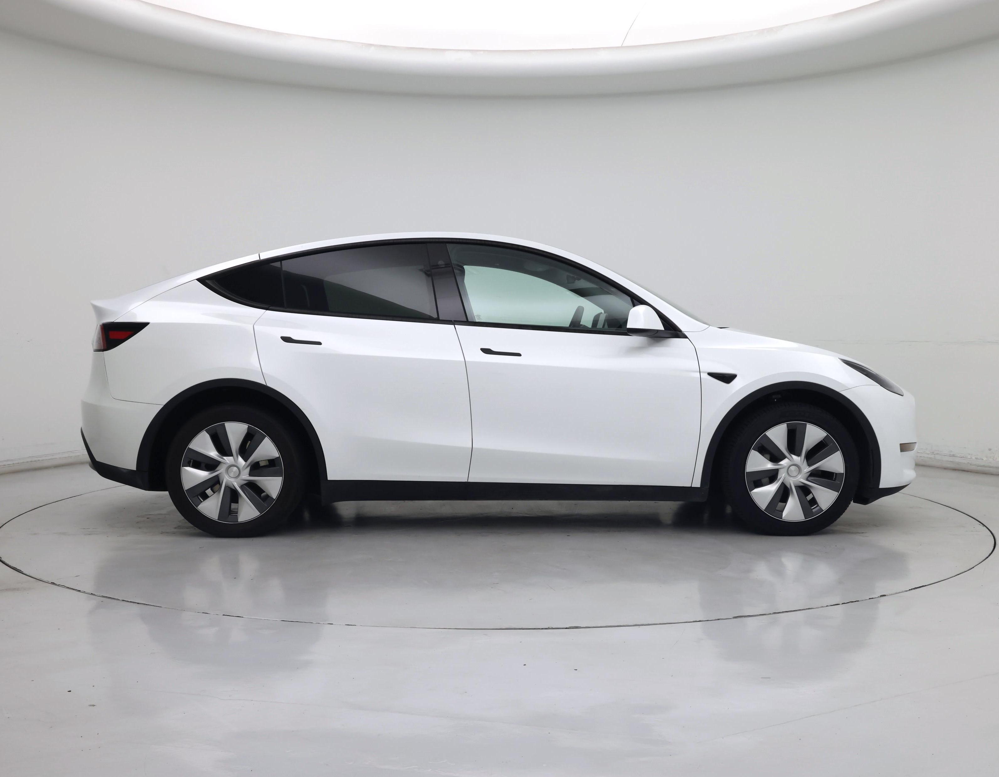 Thumbnail: 2024 Tesla Model Y - 7