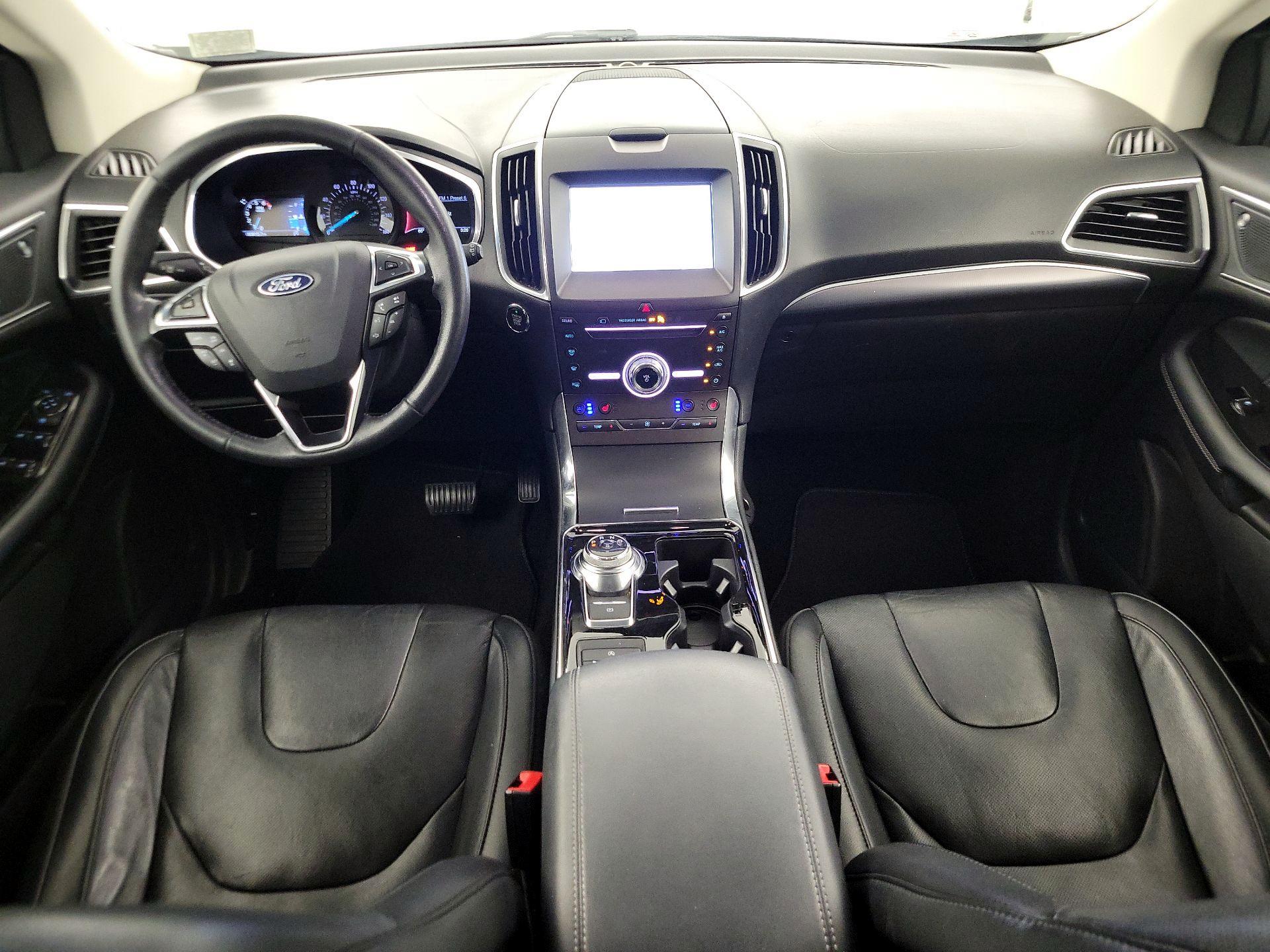 Thumbnail: 2019 Ford Edge - 9