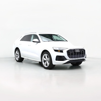 2022 Audi Q8 Premium Plus