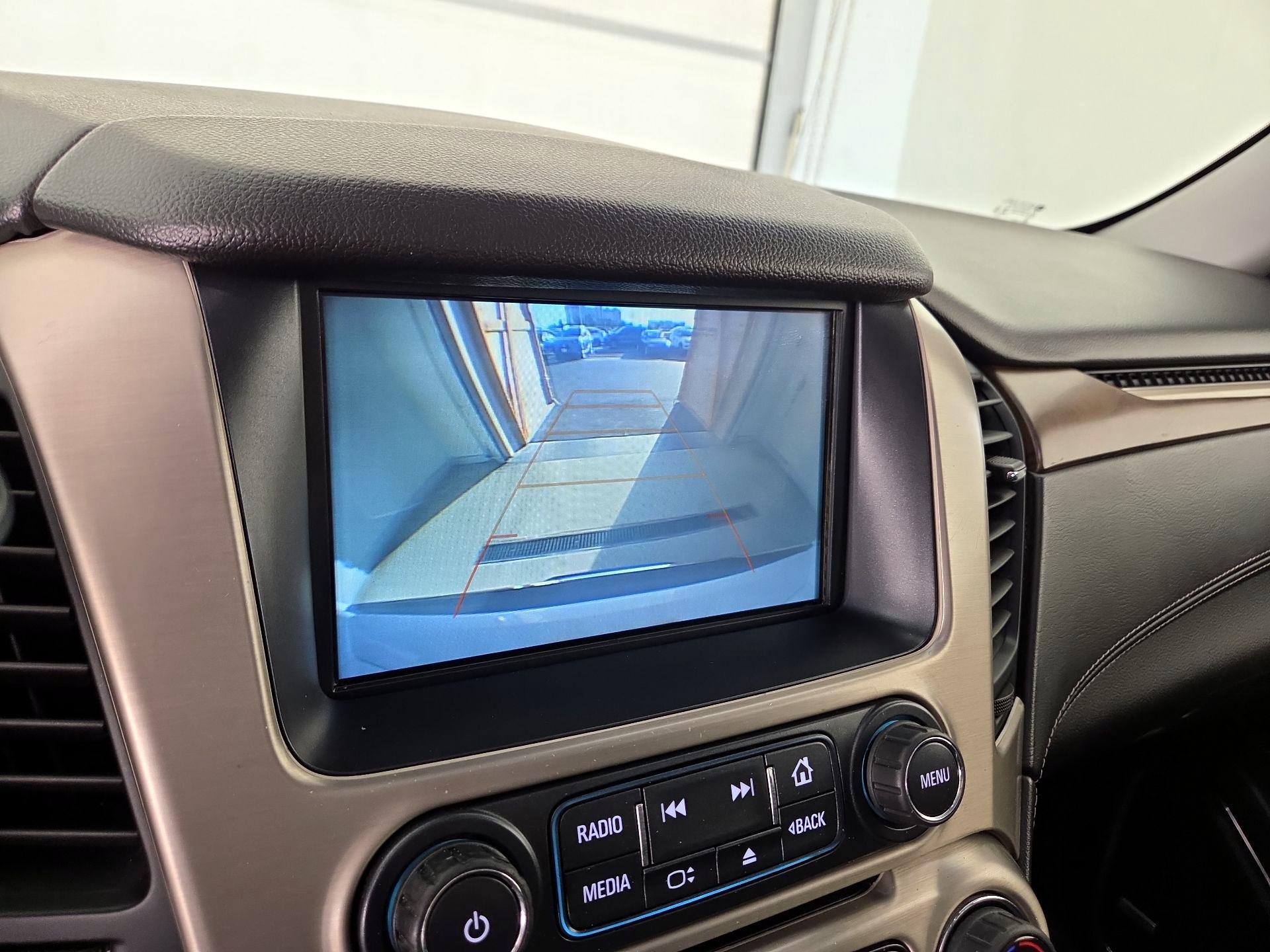 Thumbnail: 2019 GMC Yukon XL - 14