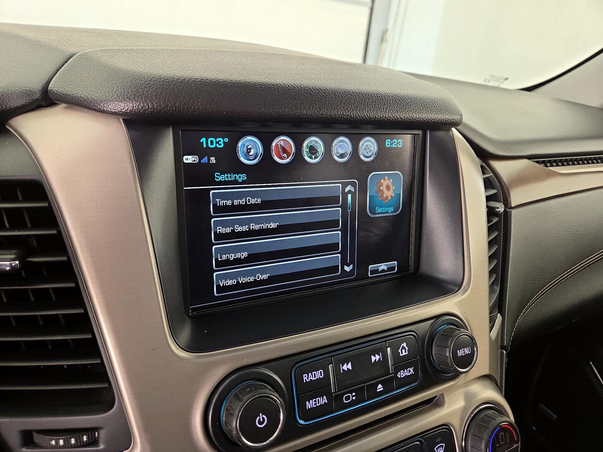 Thumbnail: 2019 GMC Yukon XL - 15