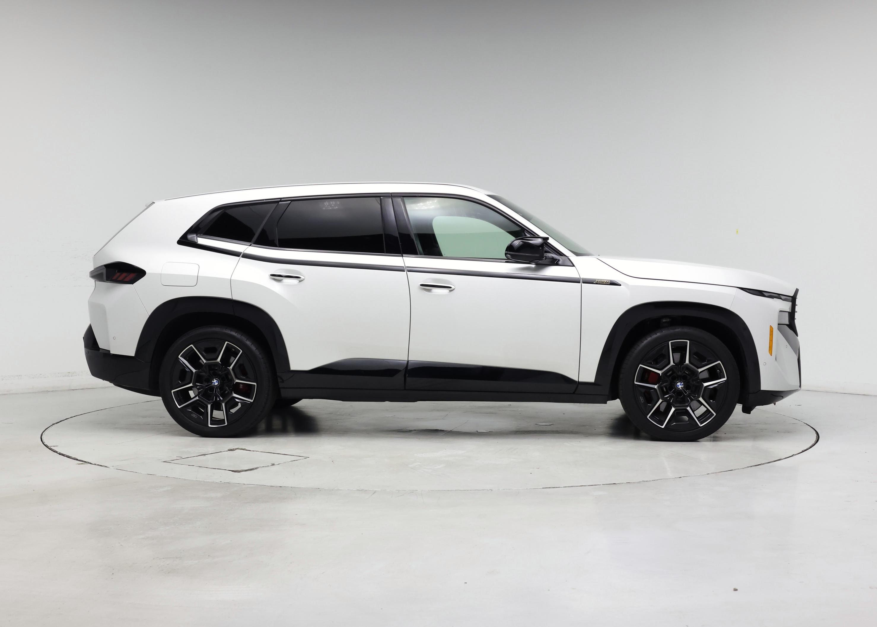 Thumbnail: 2025 BMW XM - 7