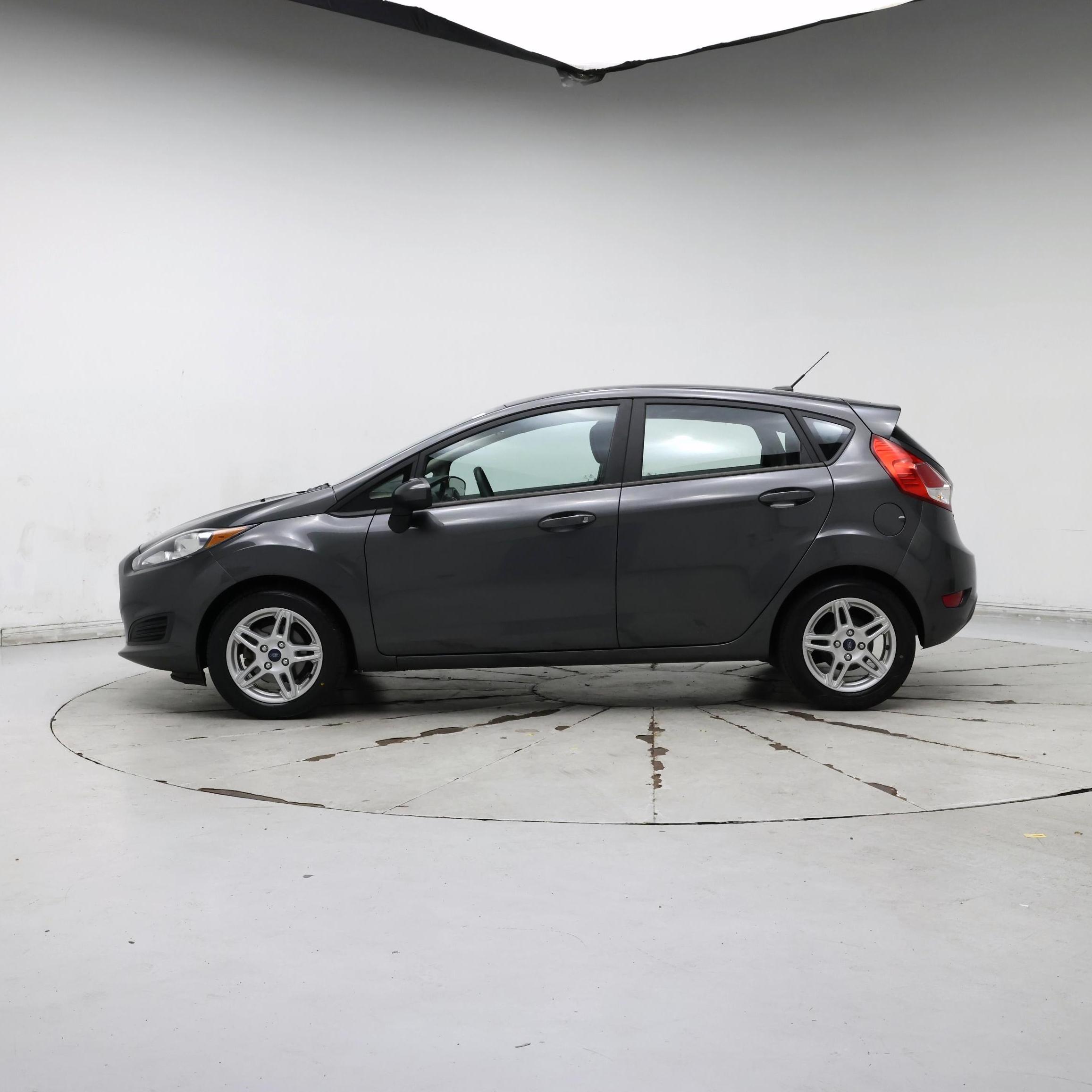 Thumbnail: 2018 Ford Fiesta - 3