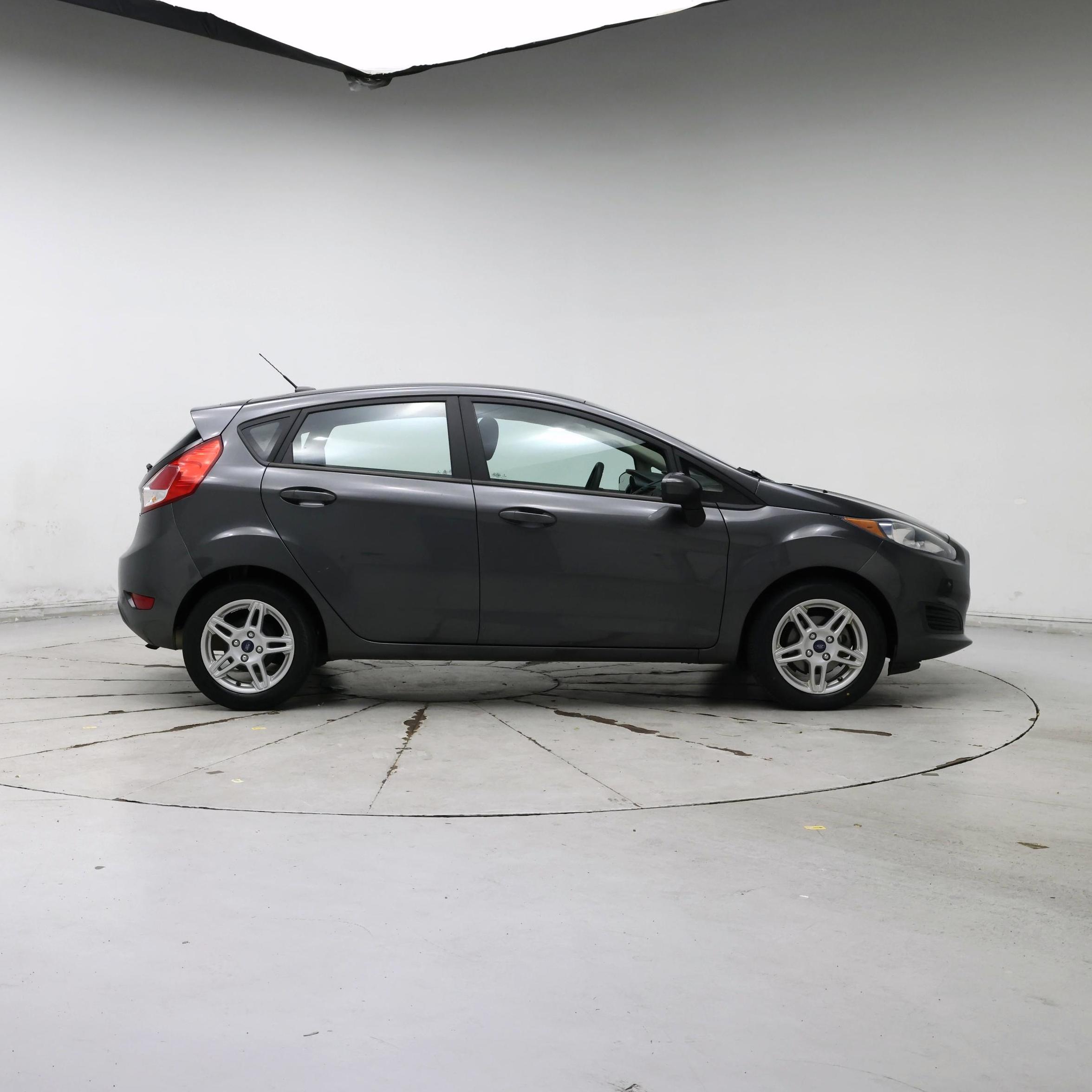 Thumbnail: 2018 Ford Fiesta - 7