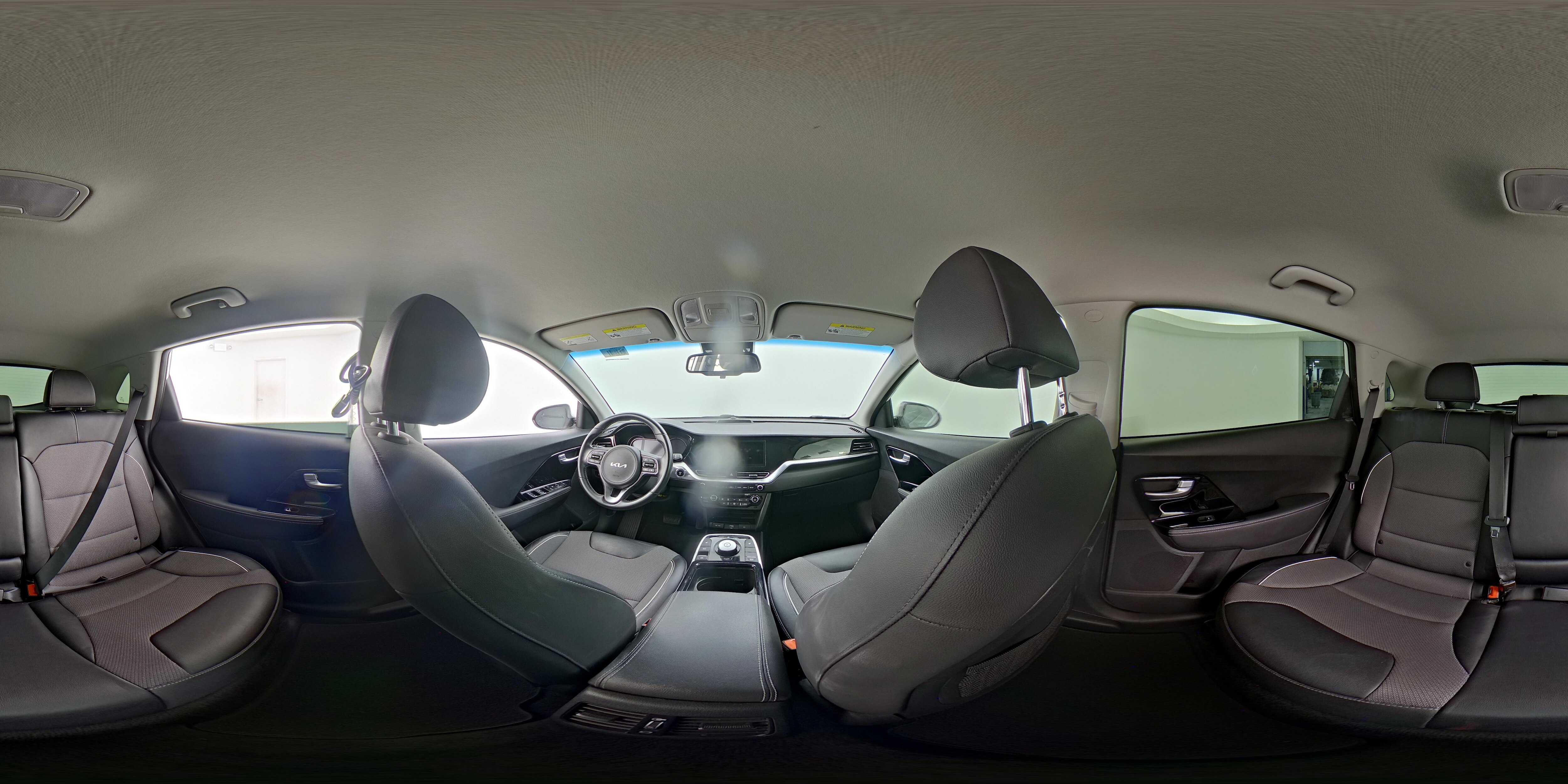 2022 Kia Niro EX - Photo 25