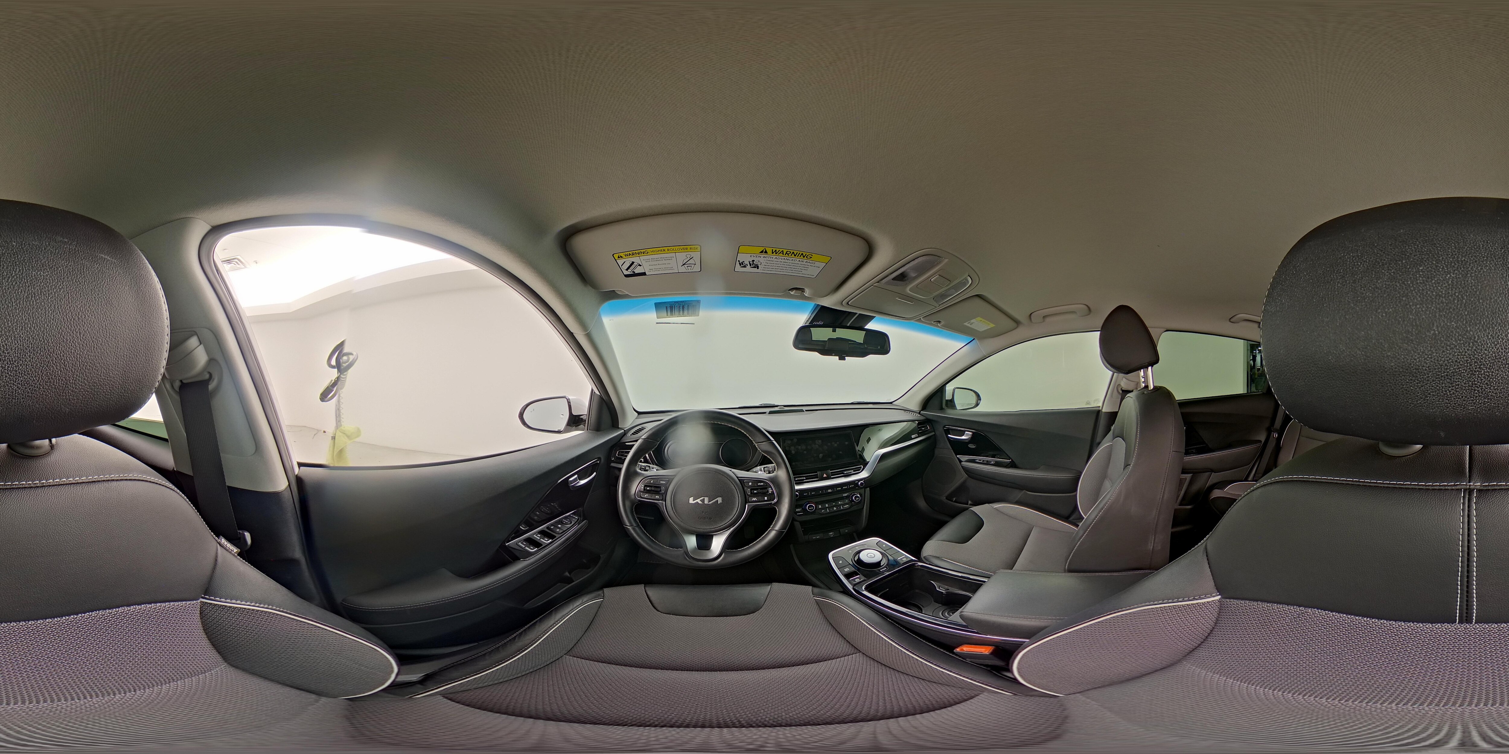 2022 Kia Niro EX - Photo 27