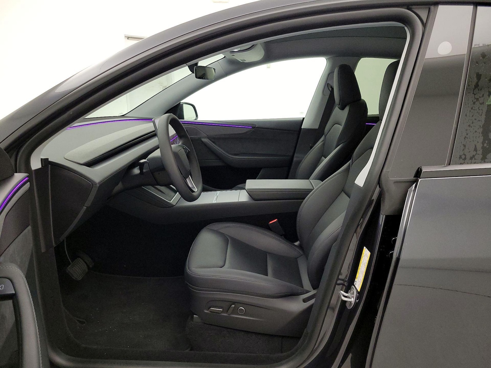 2026 Tesla Model Y Long Range - Photo 12