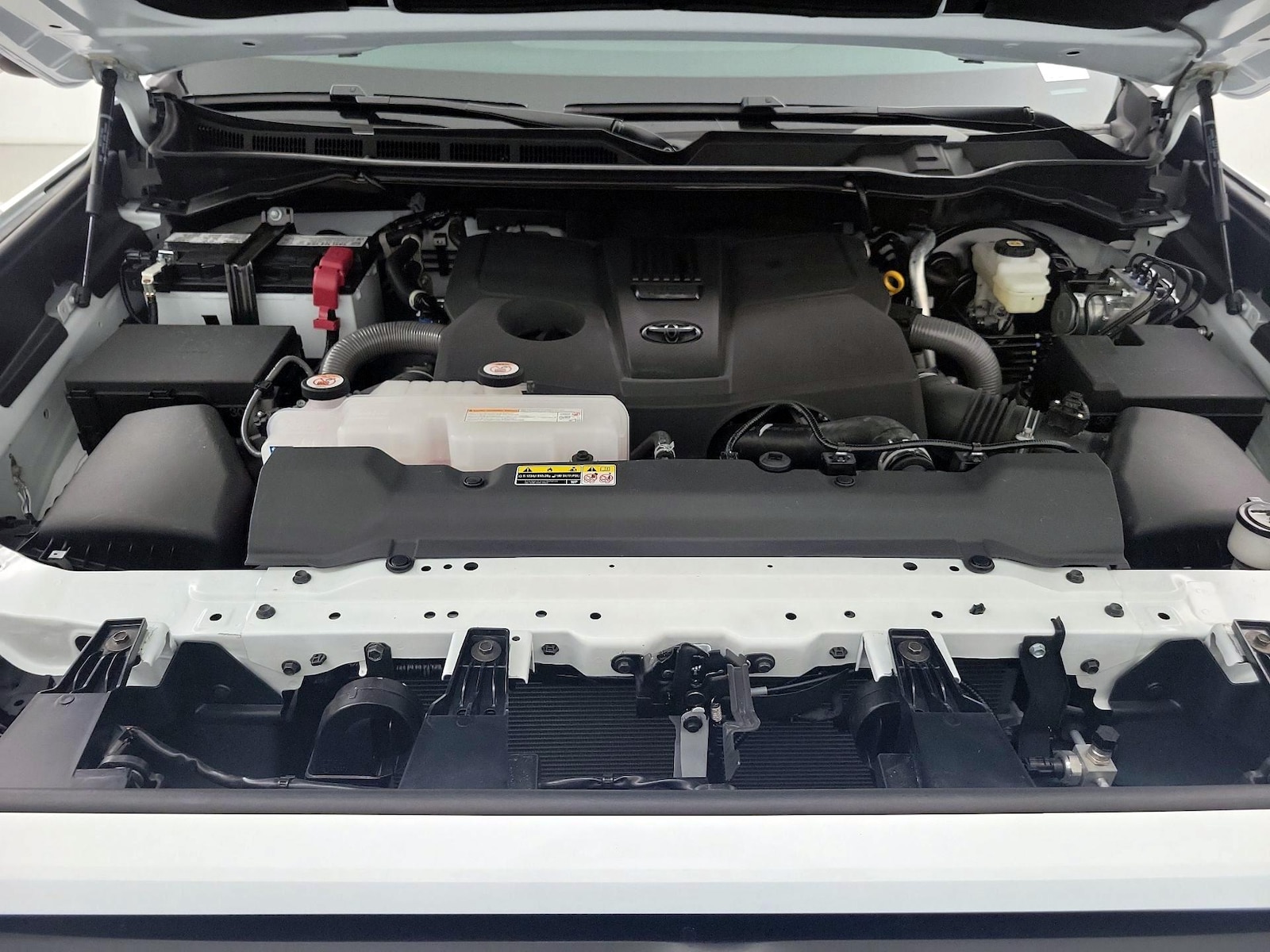 2026 Toyota Tundra SR5 - Photo 22