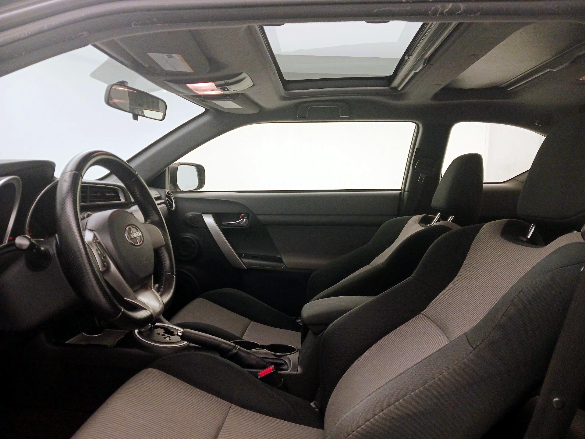Thumbnail: 2016 Scion tC - 18