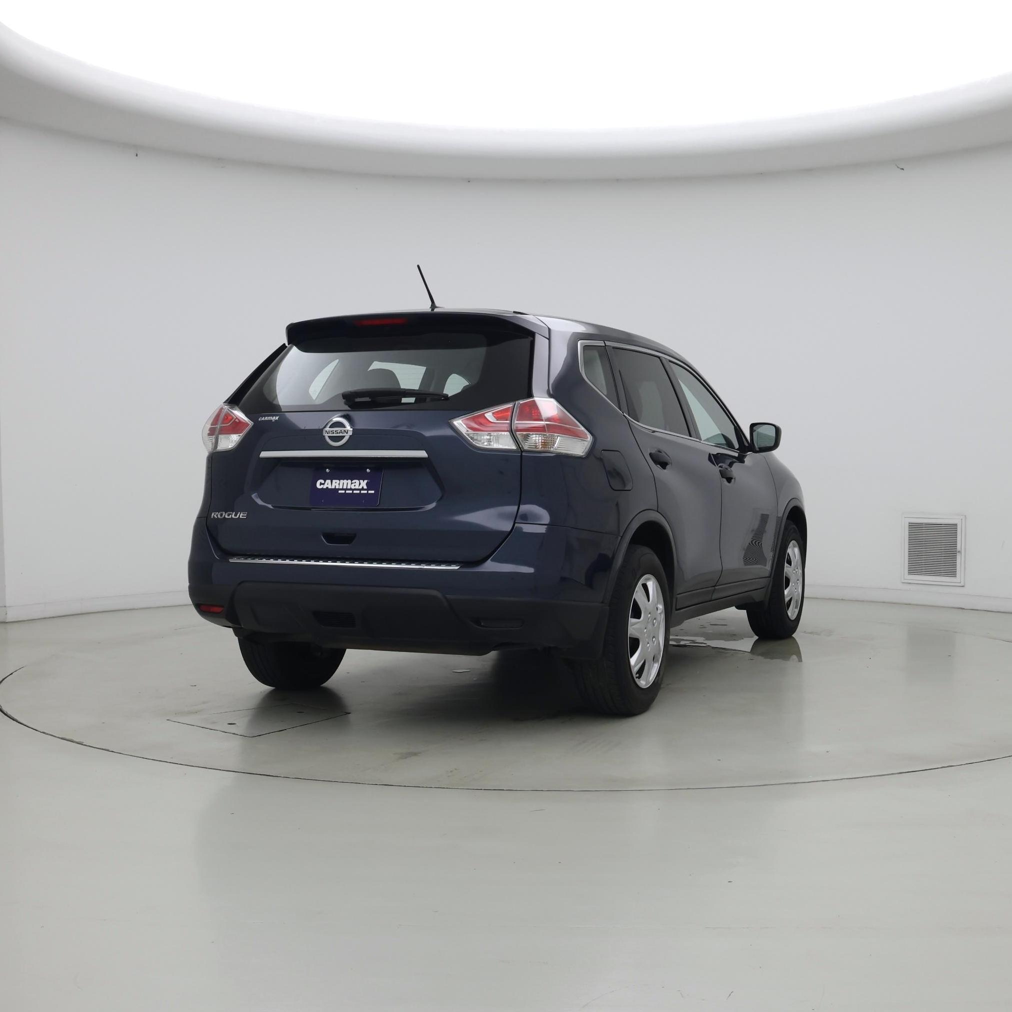 Thumbnail: 2016 Nissan Rogue - 8