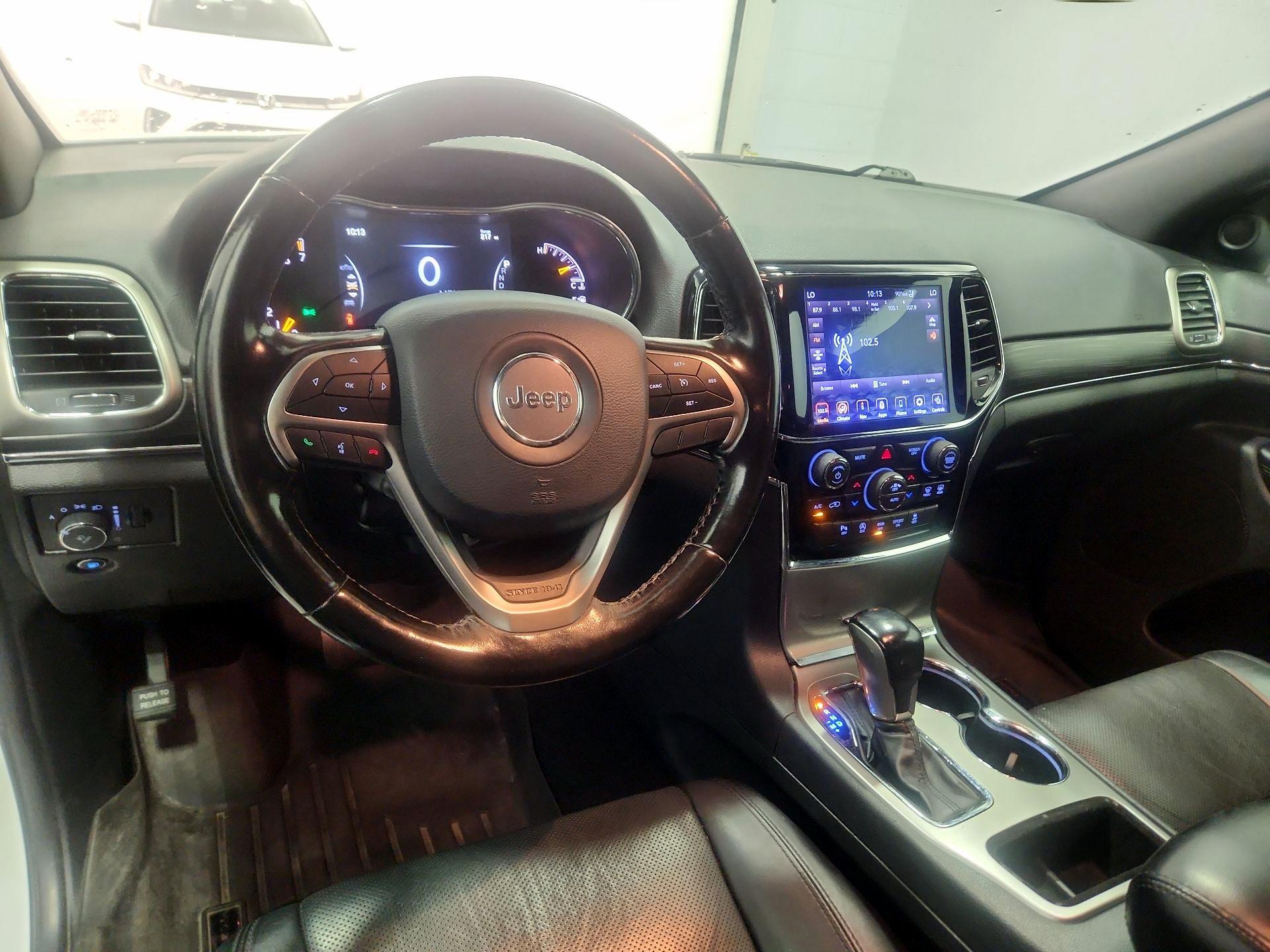 Thumbnail: 2020 Jeep Grand Cherokee - 9