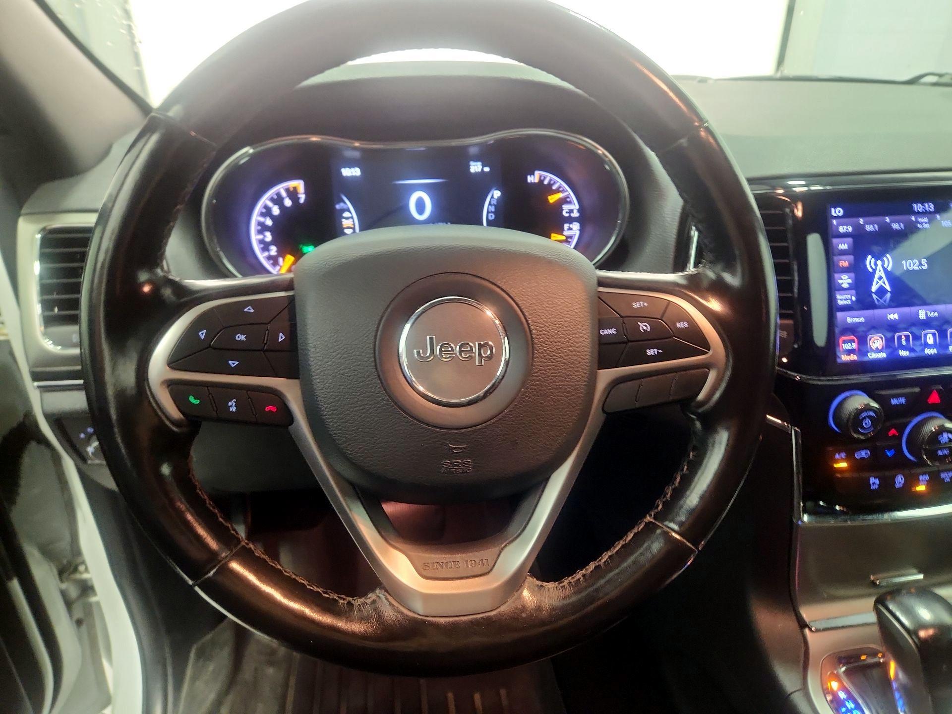 Thumbnail: 2020 Jeep Grand Cherokee - 10