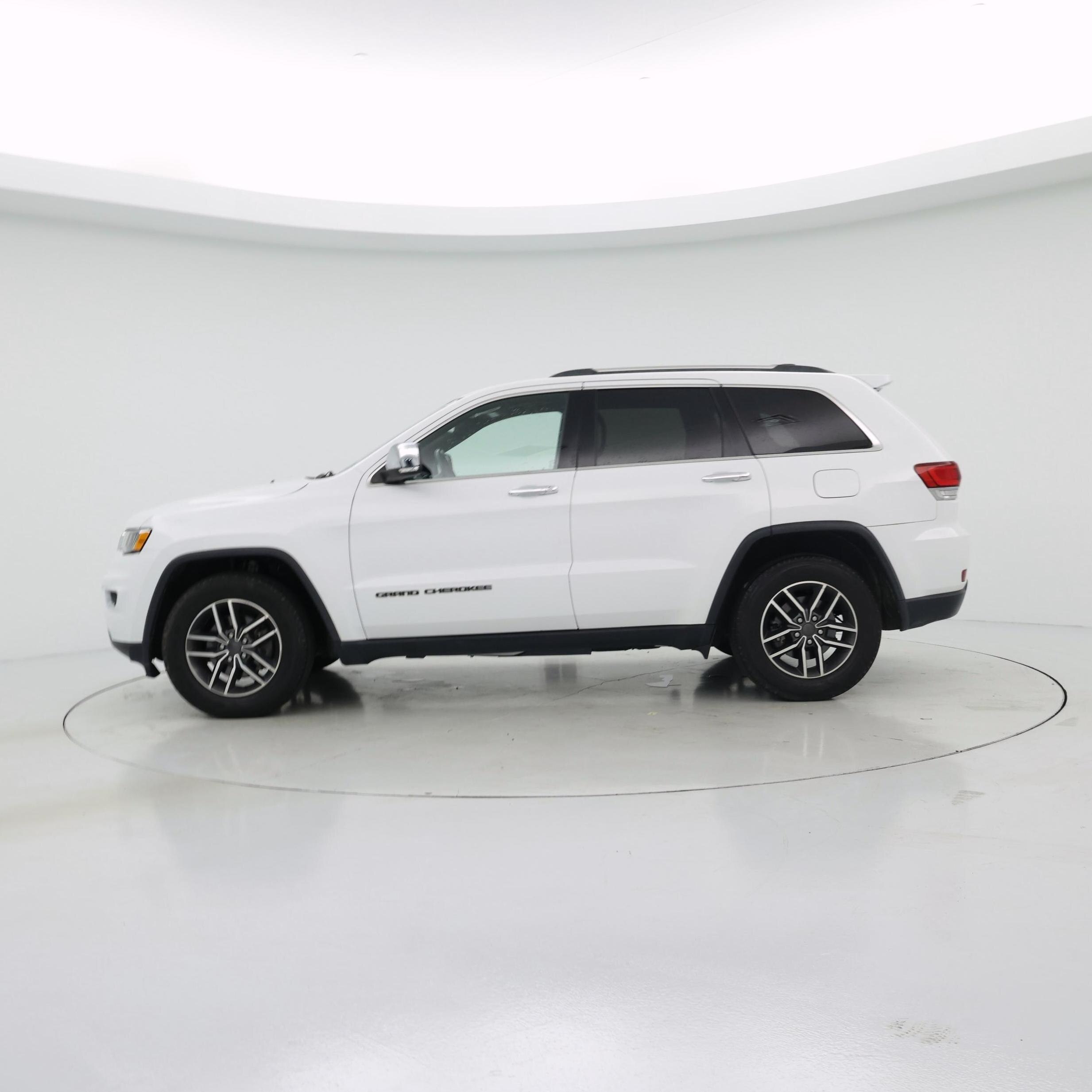 Thumbnail: 2020 Jeep Grand Cherokee - 3