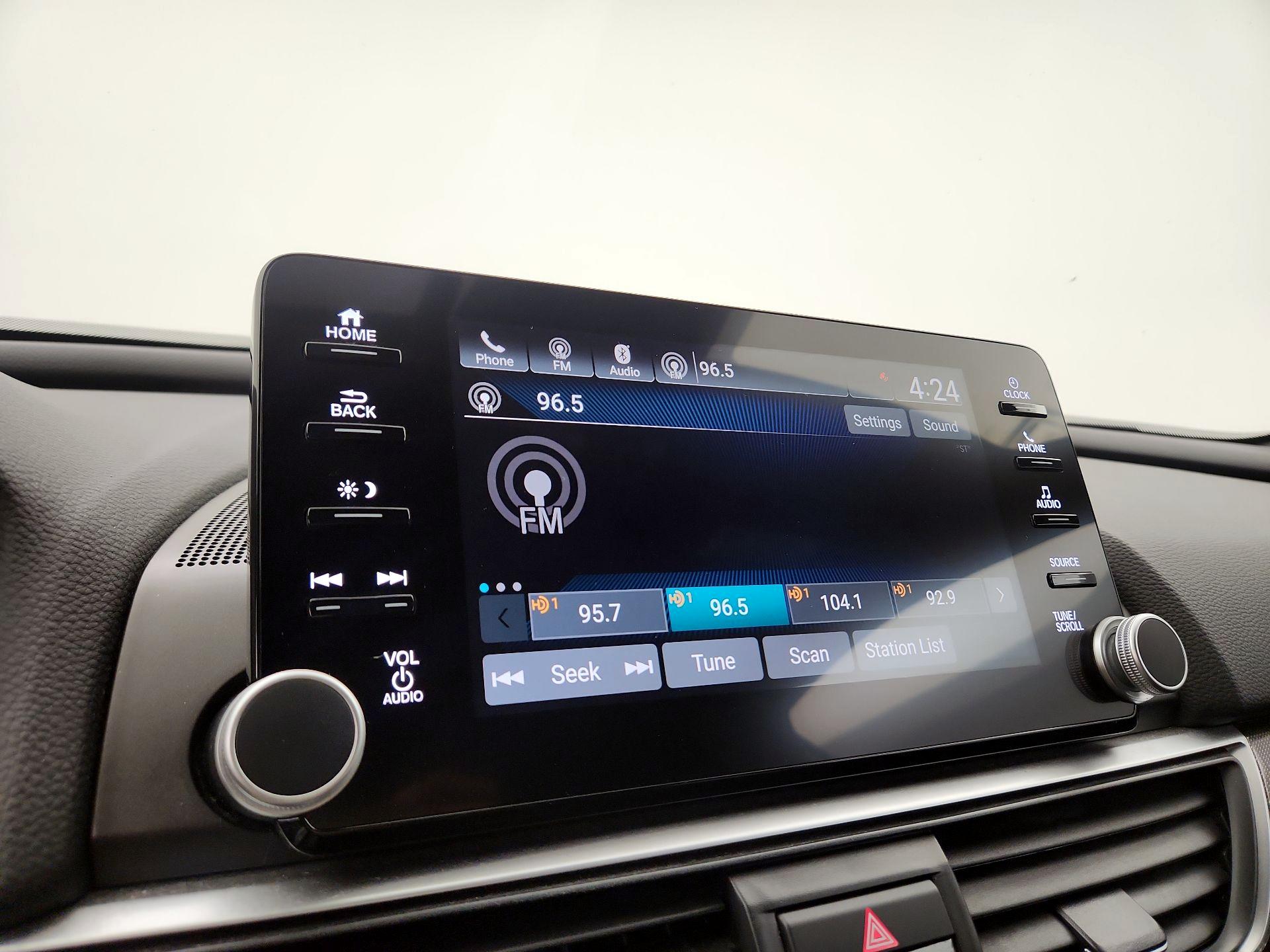 Thumbnail: 2019 Honda Accord - 15