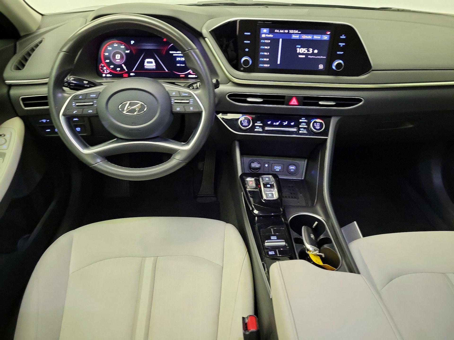 Thumbnail: 2022 Hyundai Sonata - 9