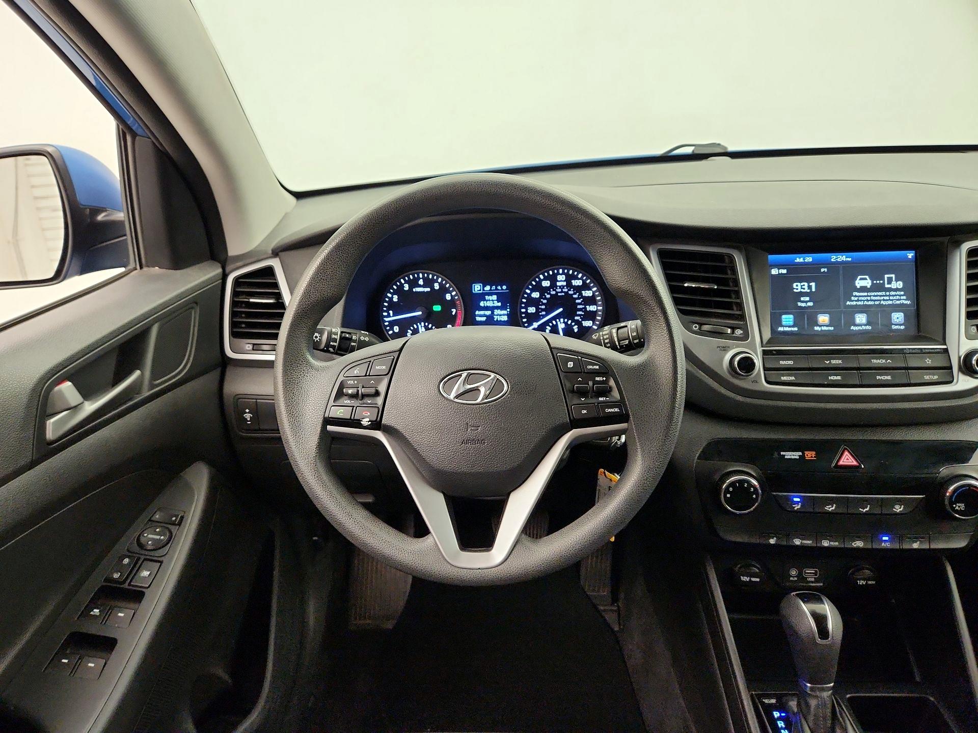 Thumbnail: 2018 Hyundai Tucson - 10
