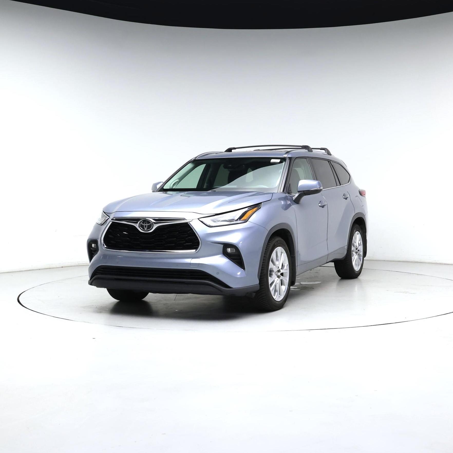 Thumbnail: 2020 Toyota Highlander - 4