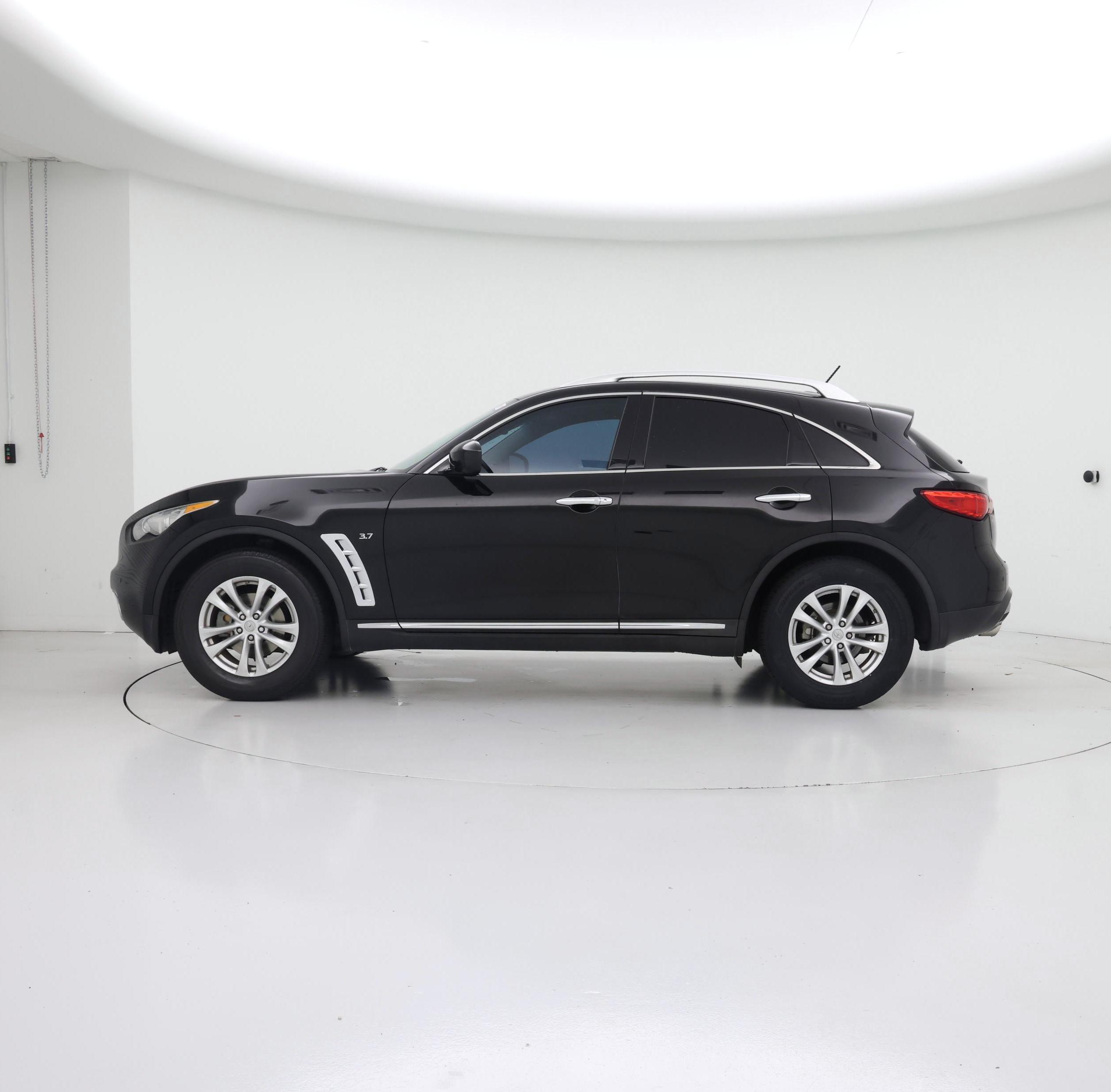 Thumbnail: 2015 INFINITI QX70 - 3