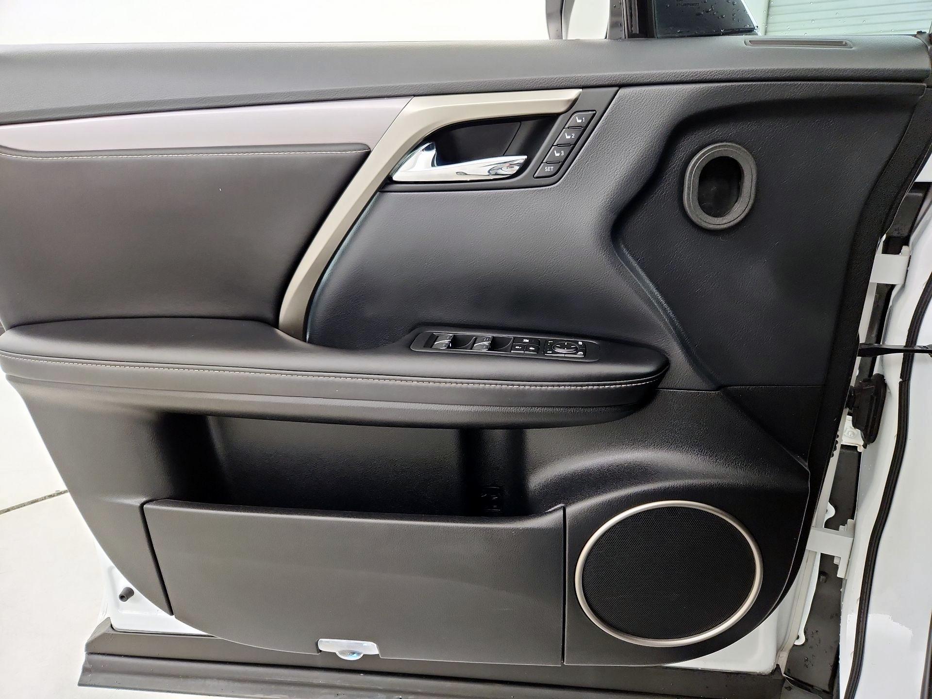 Thumbnail: 2020 Lexus RX - 12