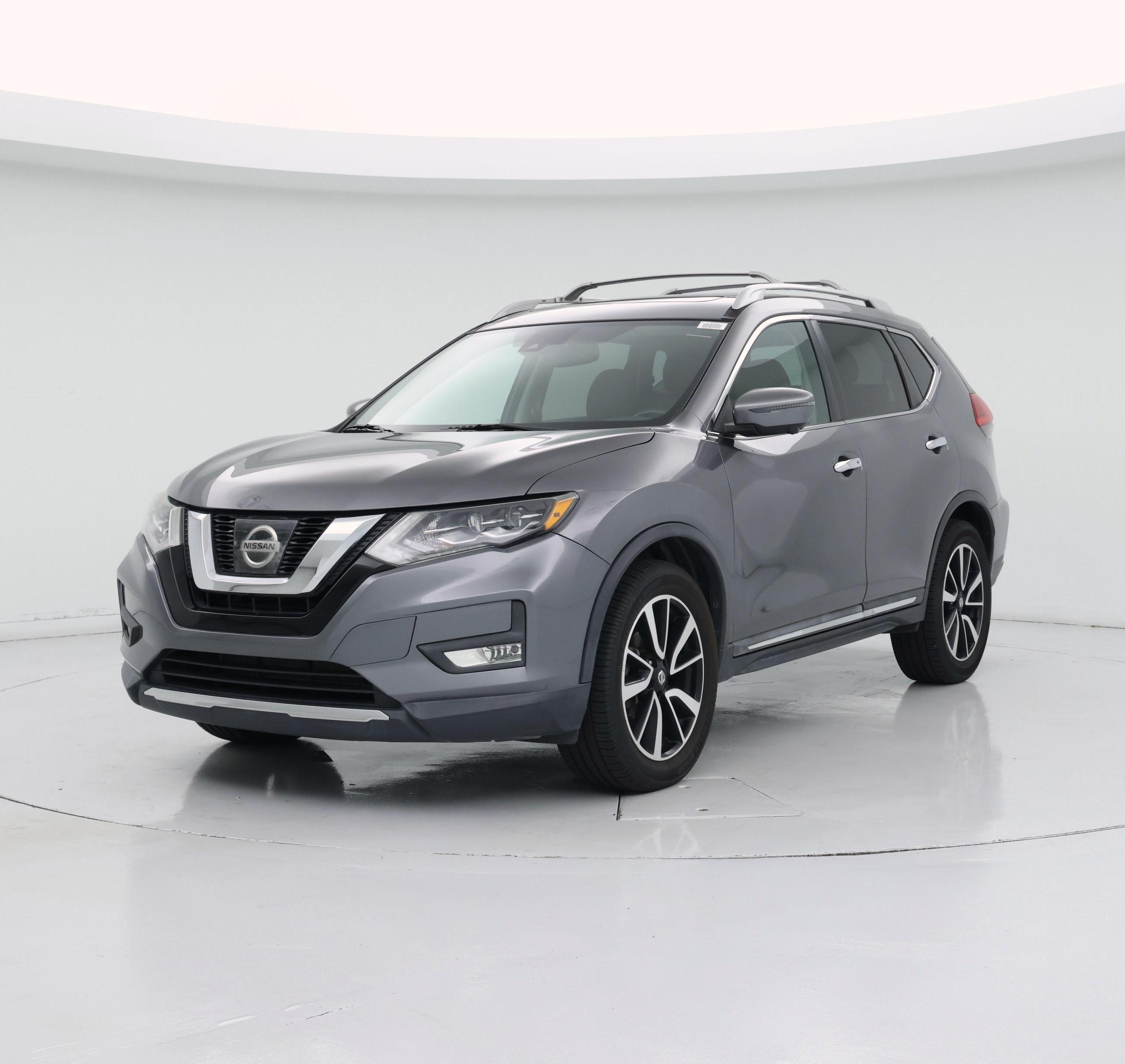 Thumbnail: 2017 Nissan Rogue - 4