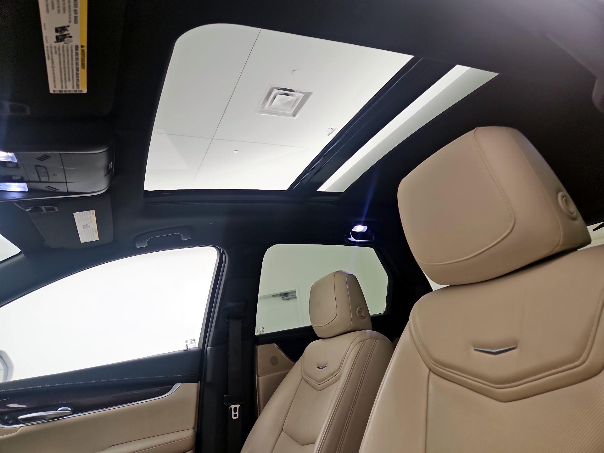 Thumbnail: 2017 Cadillac XT5 - 20