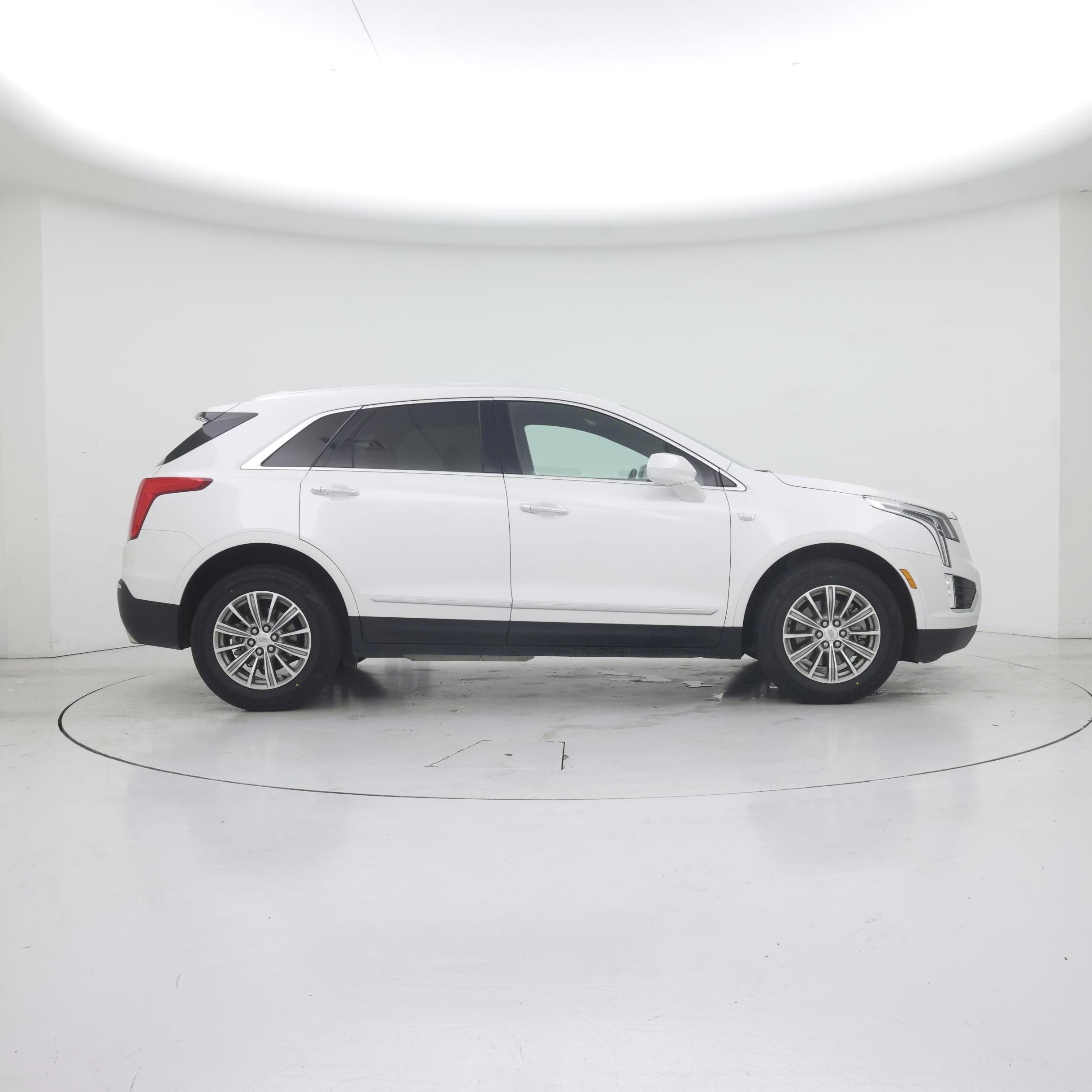 Thumbnail: 2017 Cadillac XT5 - 7