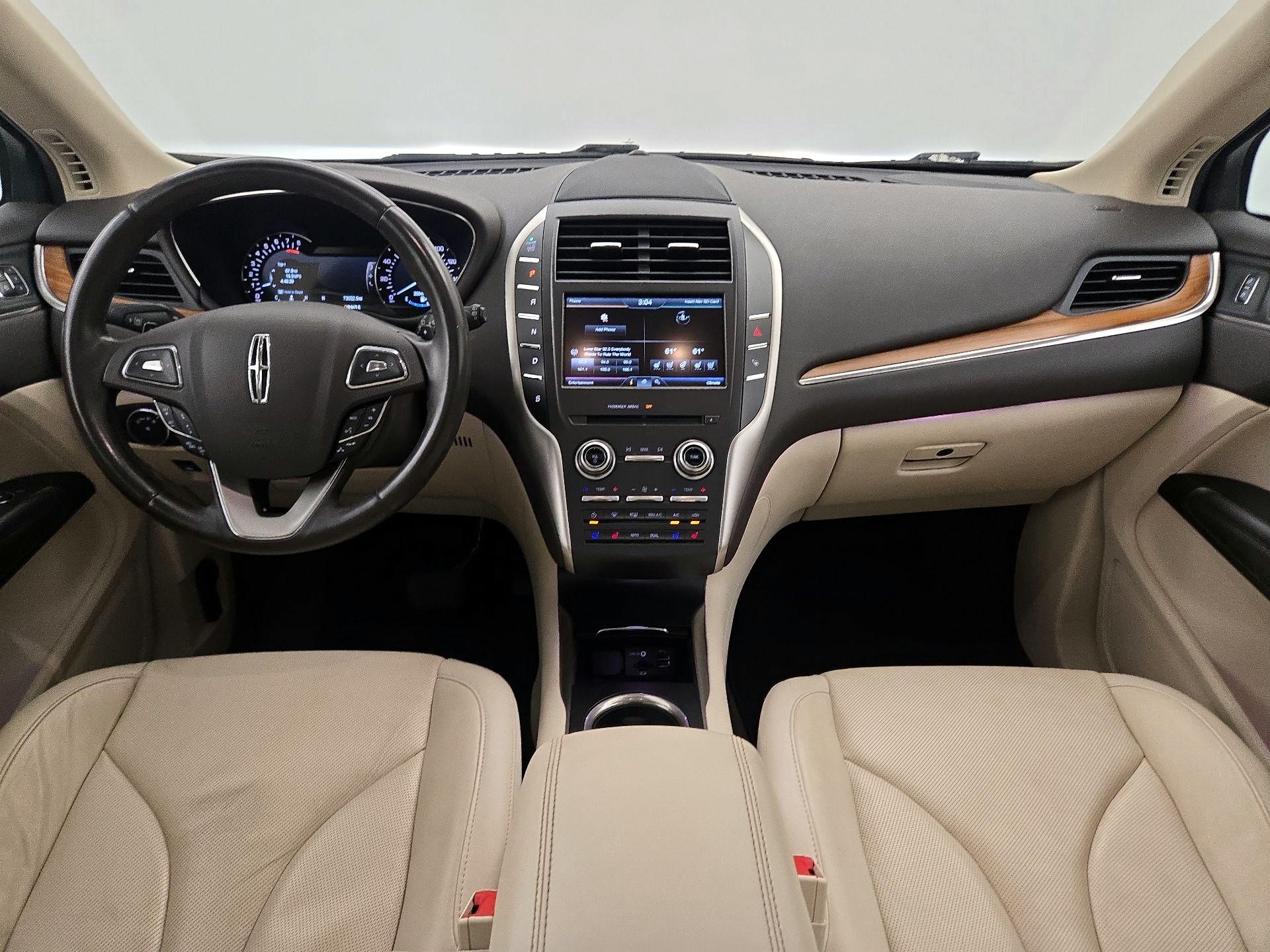 Thumbnail: 2015 Lincoln MKC - 9
