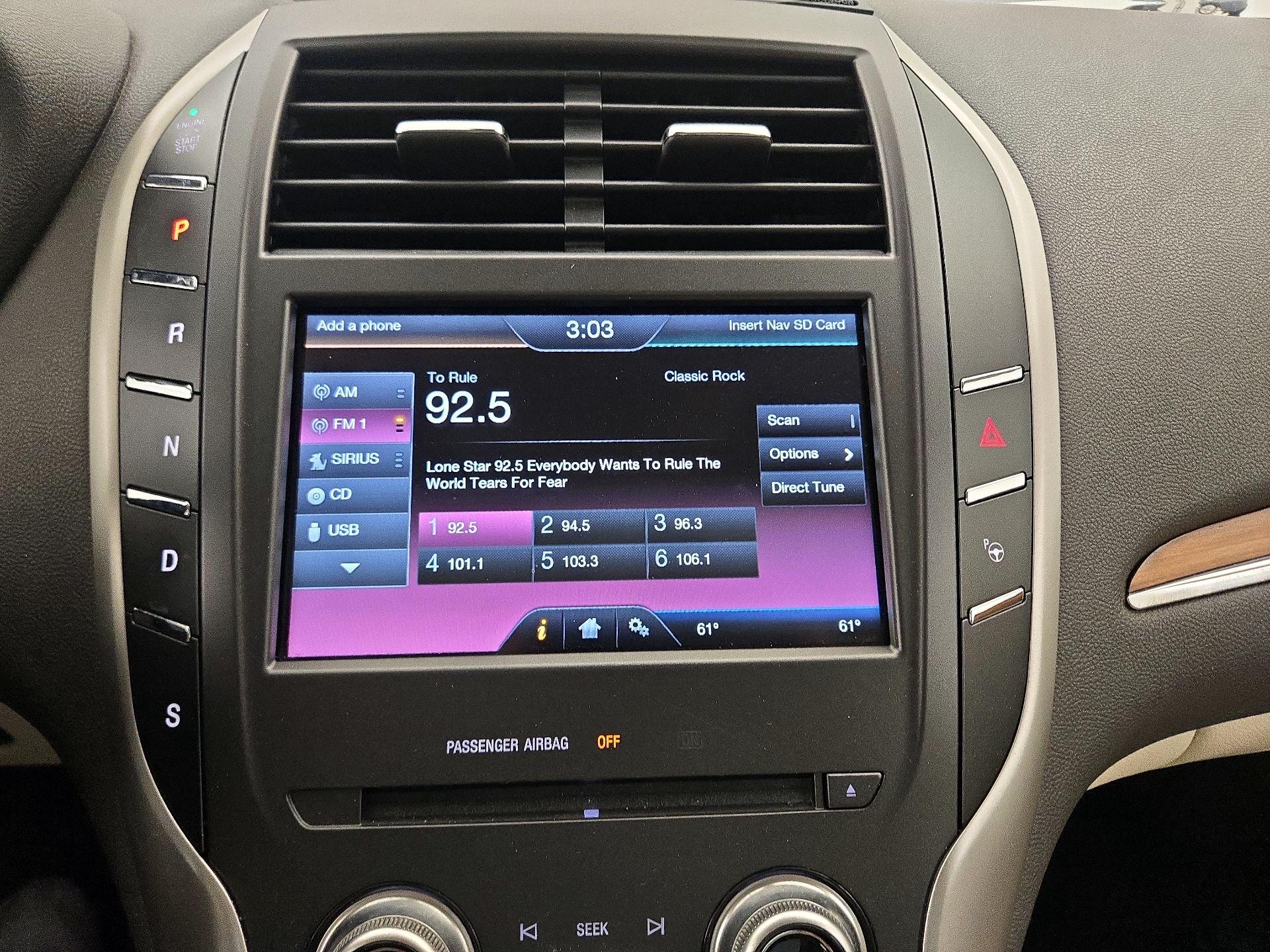 Thumbnail: 2015 Lincoln MKC - 15