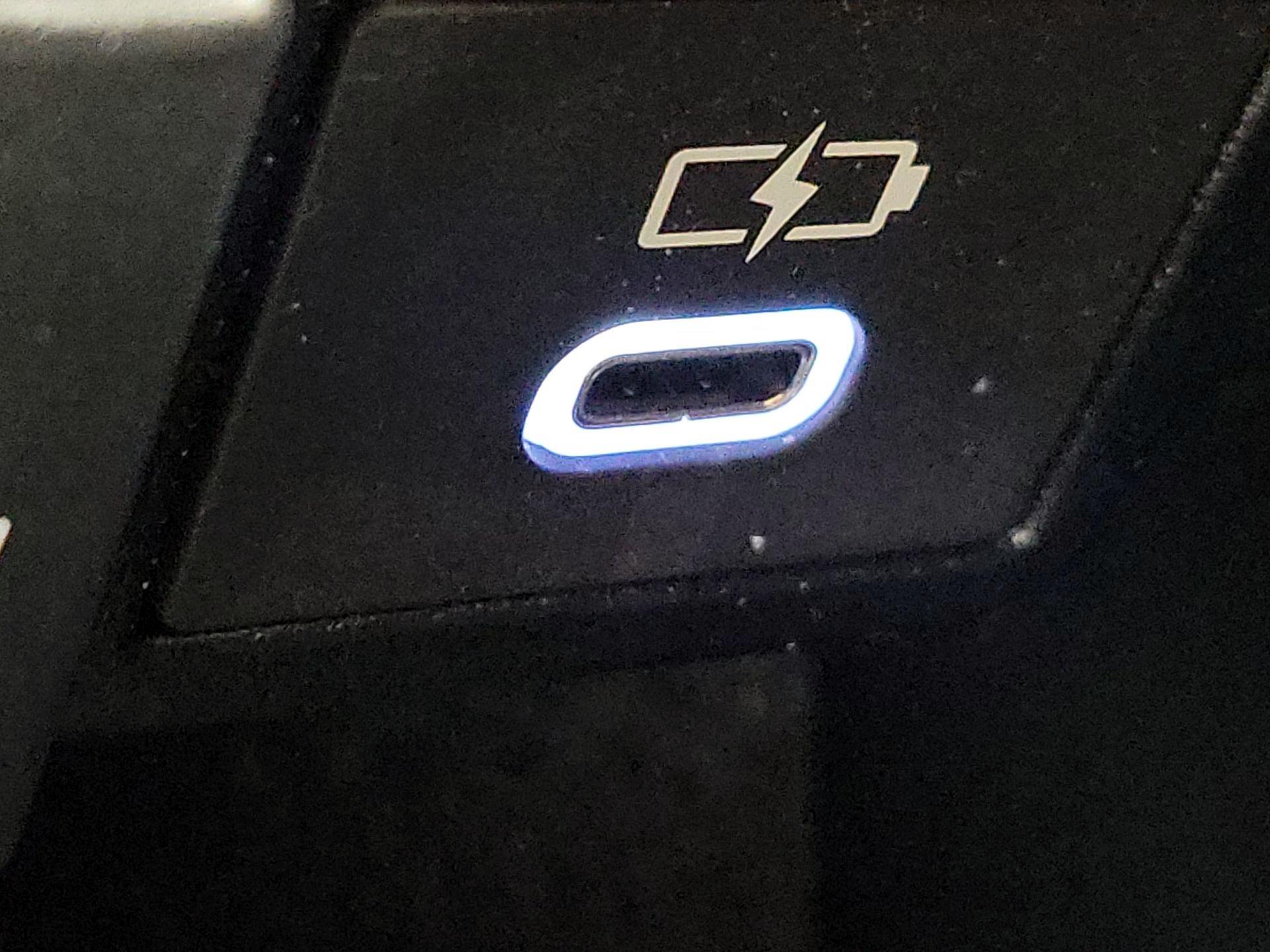 Thumbnail: 2023 Toyota Corolla - 19