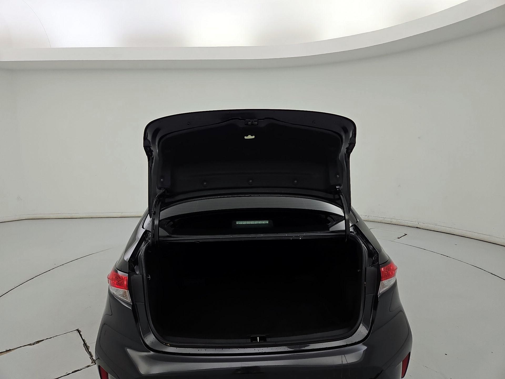 Thumbnail: 2022 Toyota Corolla - 20