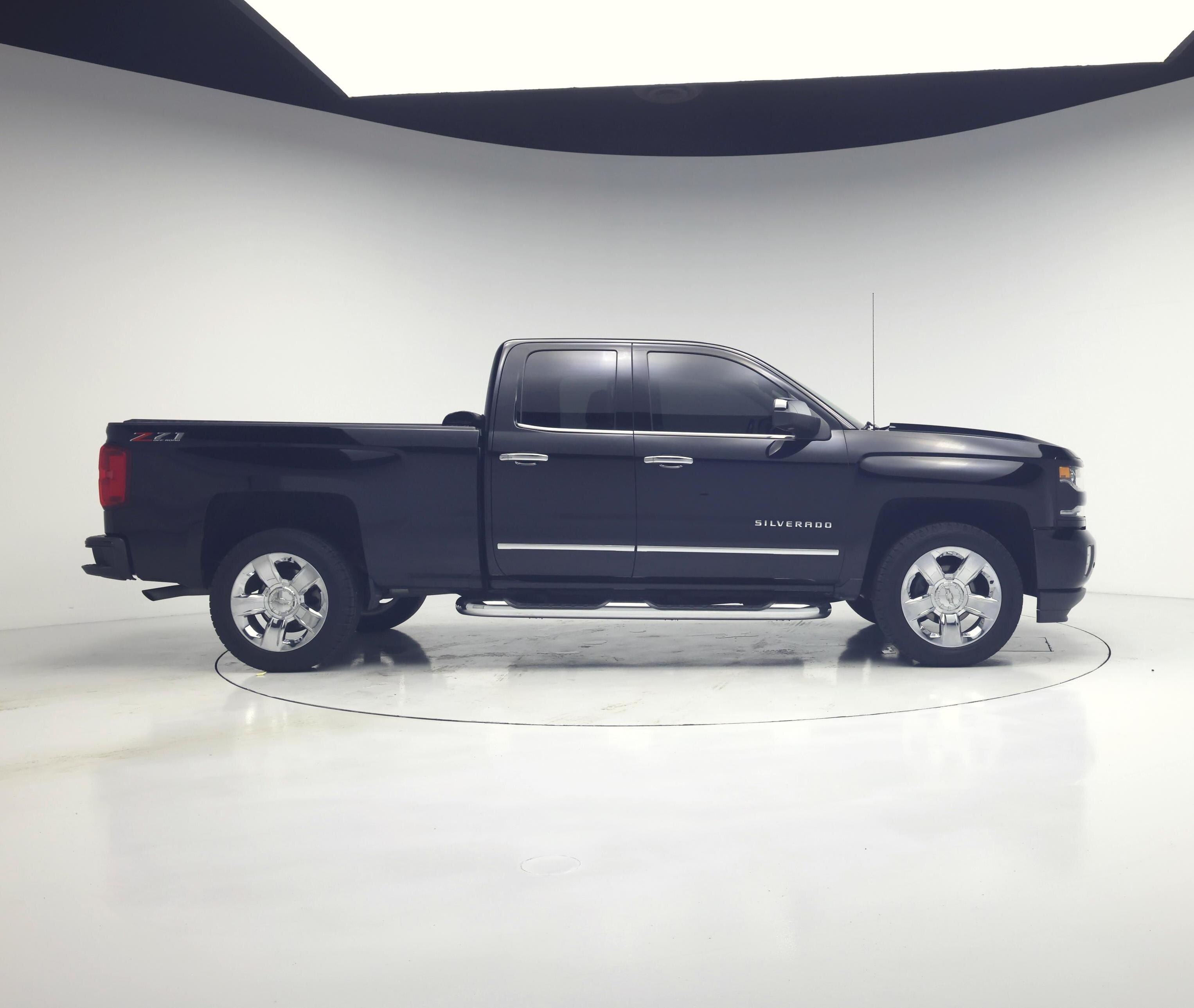 Thumbnail: 2018 Chevrolet Silverado 1500 - 7