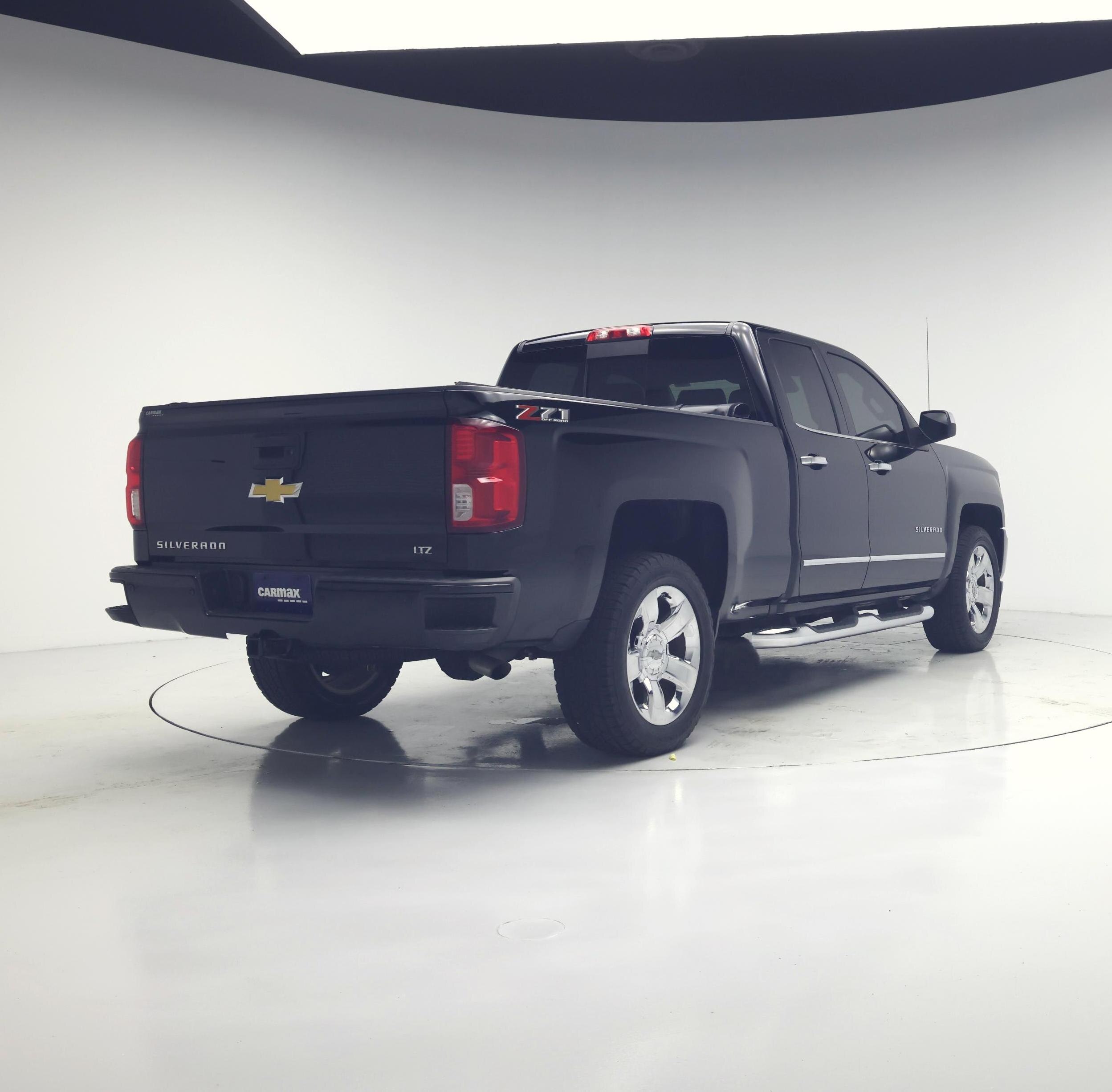 Thumbnail: 2018 Chevrolet Silverado 1500 - 8