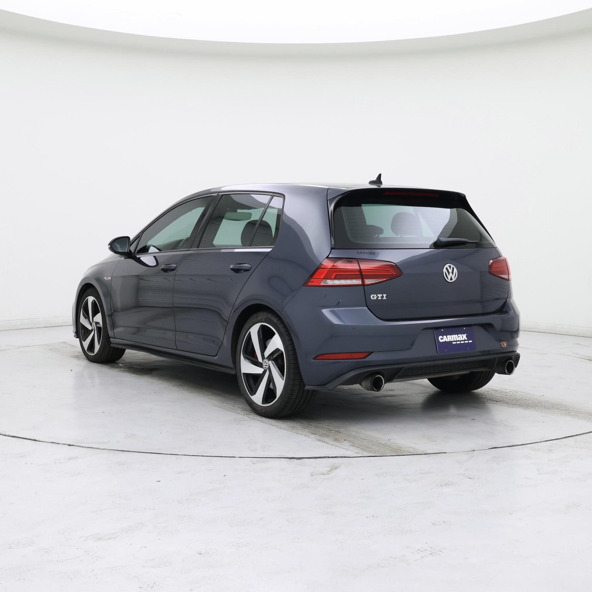 Thumbnail: 2018 Volkswagen Golf - 2