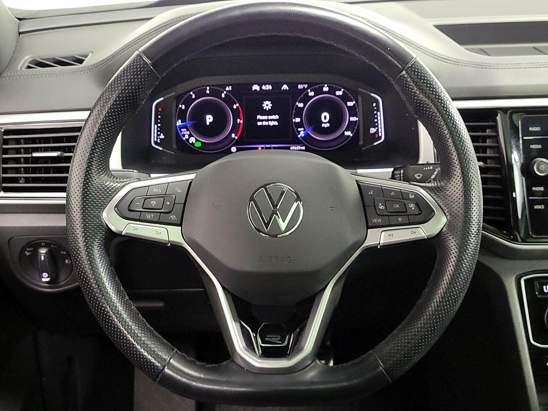Thumbnail: 2022 Volkswagen Atlas - 10