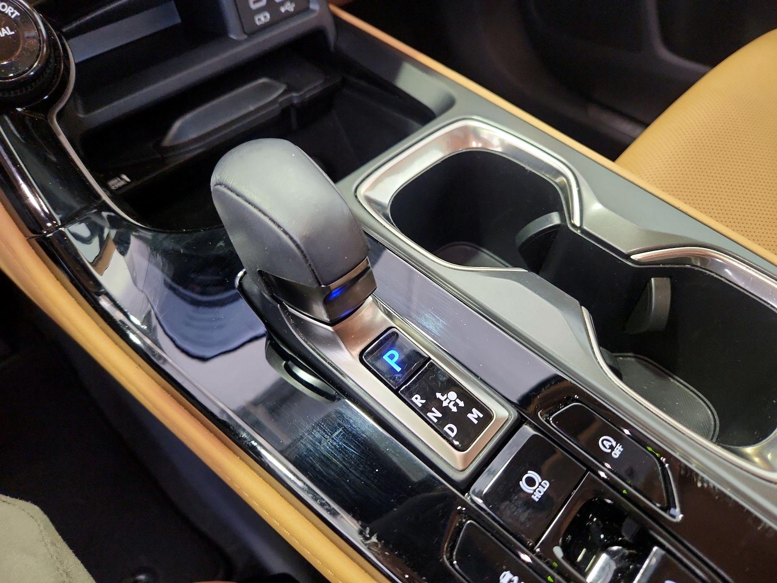 2024 Lexus NX 250 - Photo 18