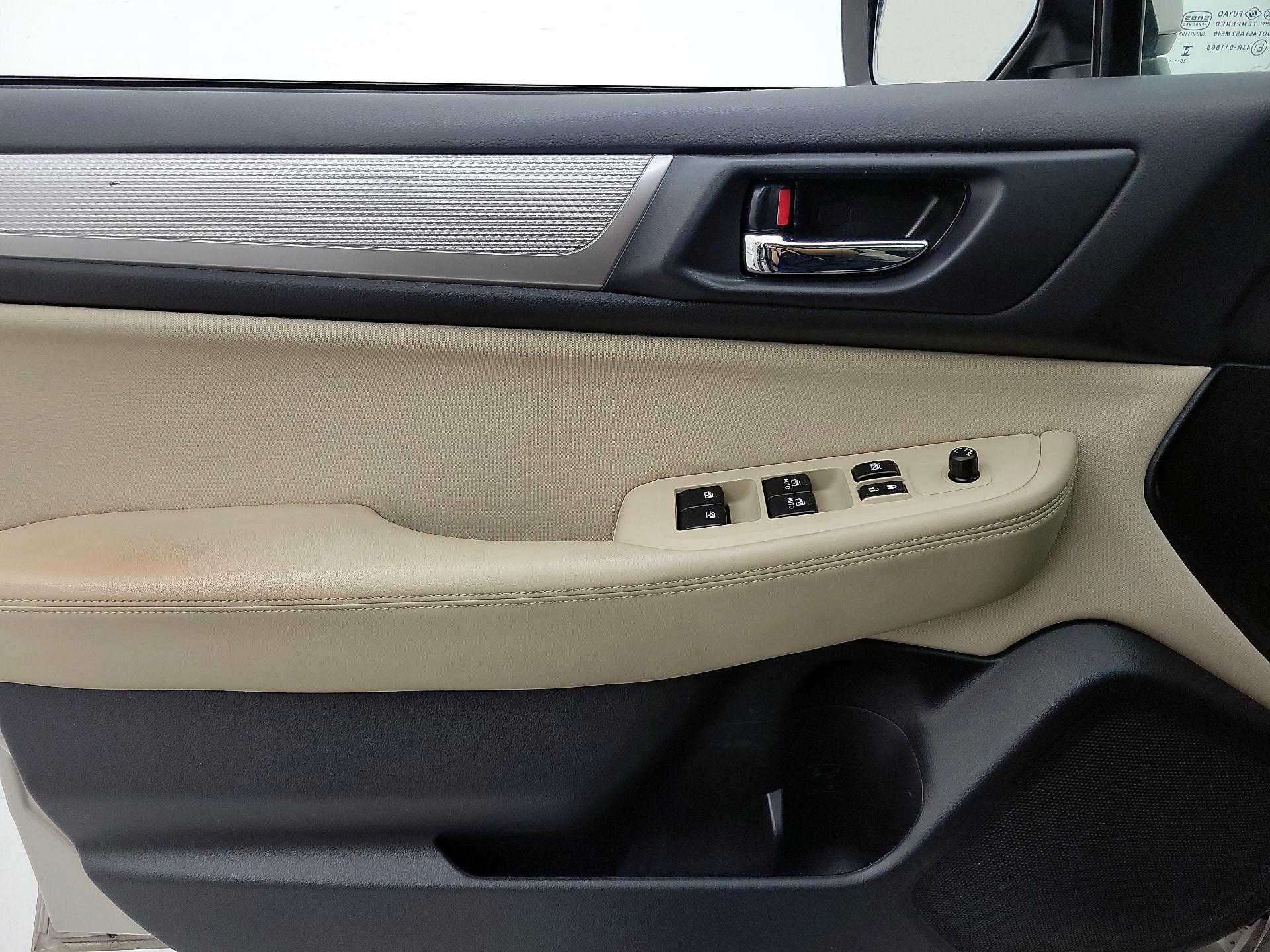 Thumbnail: 2016 Subaru Legacy - 12